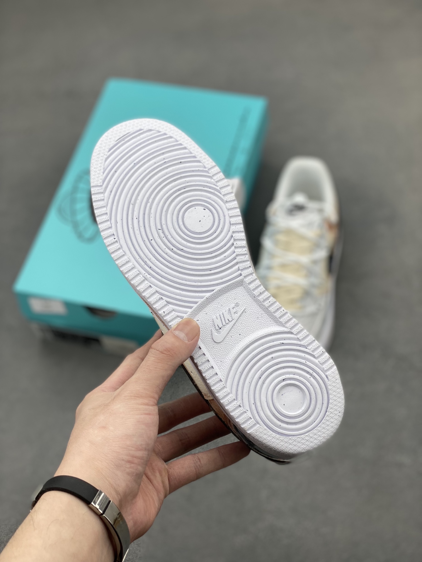 Nike Air Force 1 '07 Low Sneakers - Limited Edition Design 7 i1745771614483 342 0 5