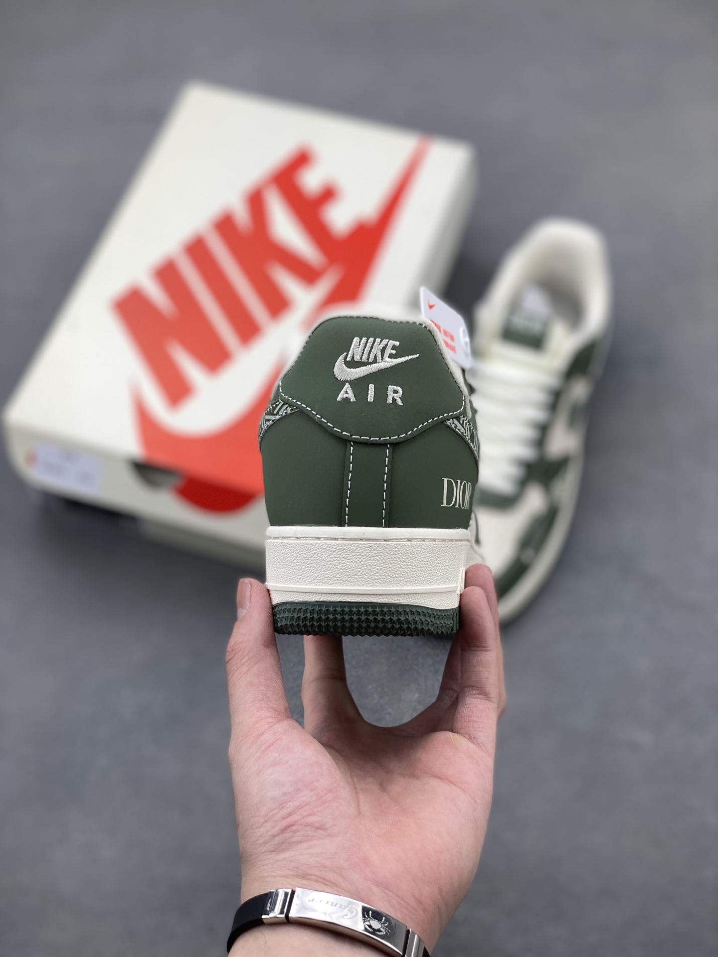 Nike Air Force 1 '07 Low Dior Custom Sneakers - Limited Edition 5 i1745951214162 1052 0 3