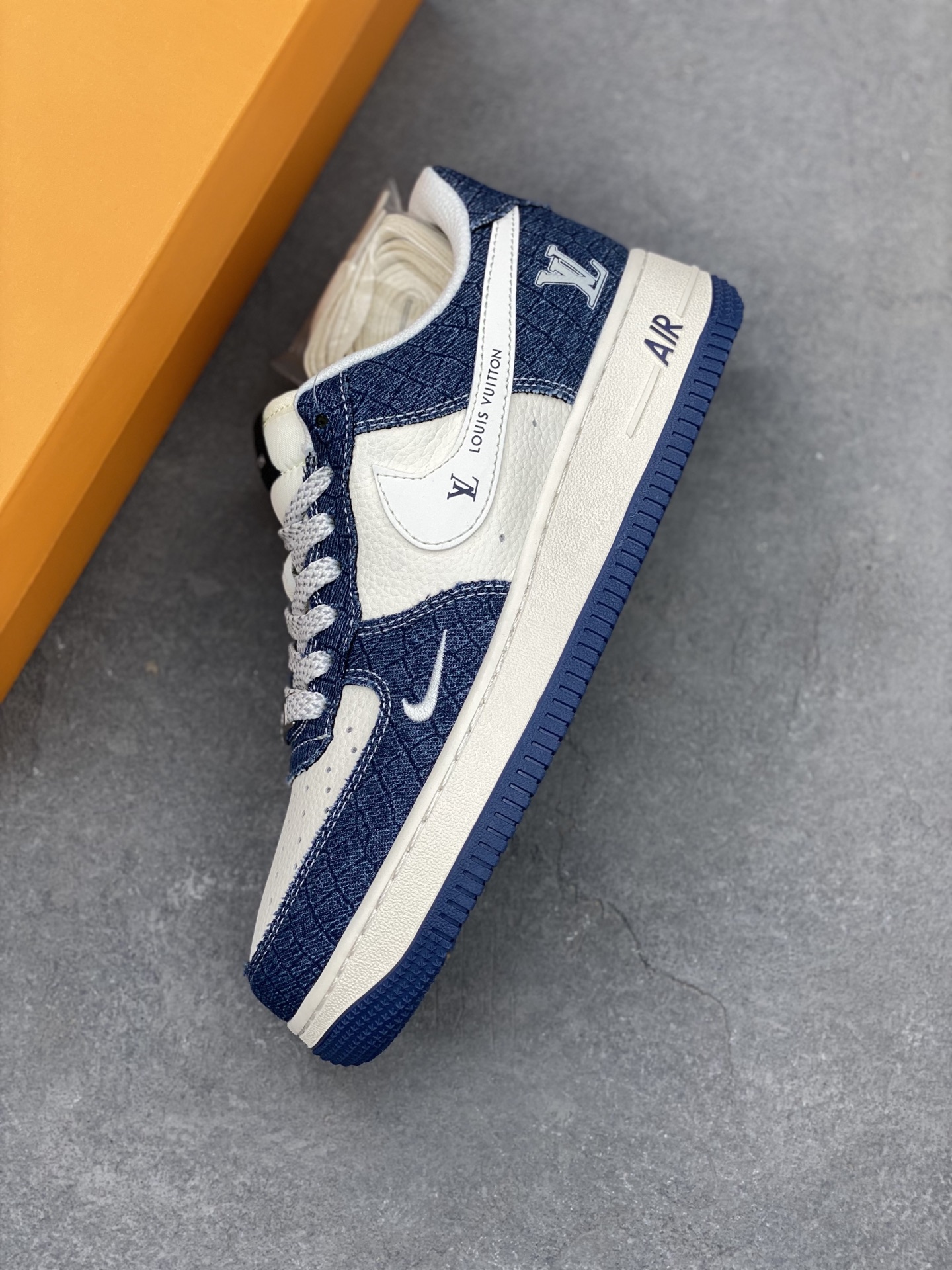Nike Air Force 1 '07 Low Louis Vuitton Custom Sneakers - Limited Edition 8 i1745951293700 4831 0 6