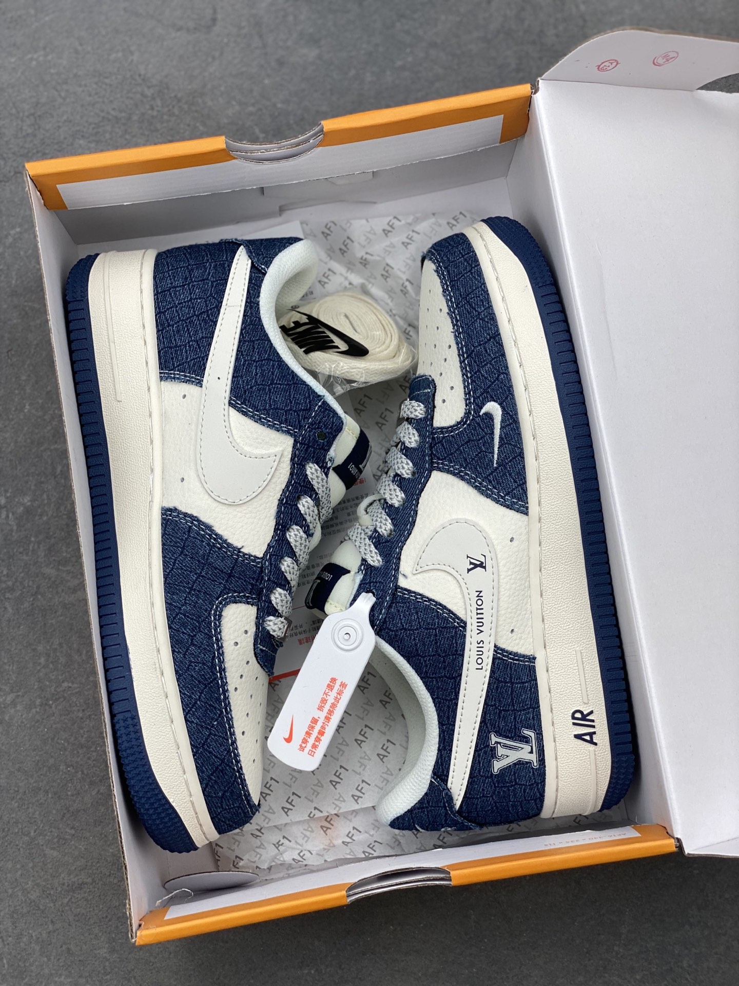 Nike Air Force 1 '07 Low Louis Vuitton Custom Sneakers - Limited Edition 10 i1745951293885 449 0 8