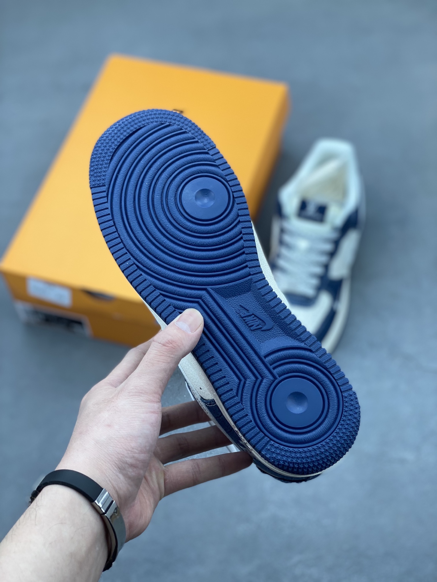 Nike Air Force 1 '07 Low Louis Vuitton Custom Sneakers - Limited Edition 7 i1745951303995 4217 0 5