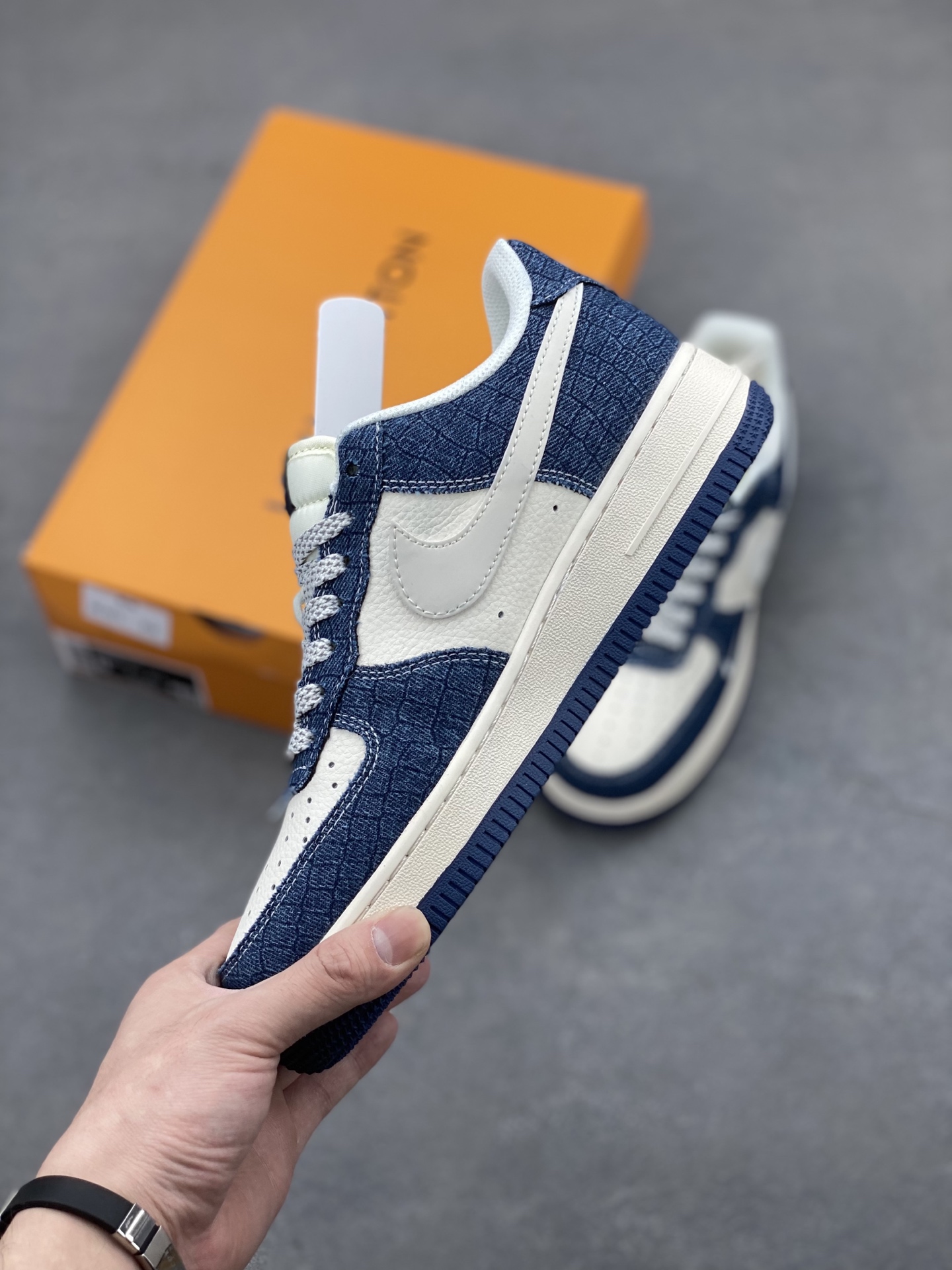 Nike Air Force 1 '07 Low Louis Vuitton Custom Sneakers - Limited Edition 4 i1745951304187 7118 0 2