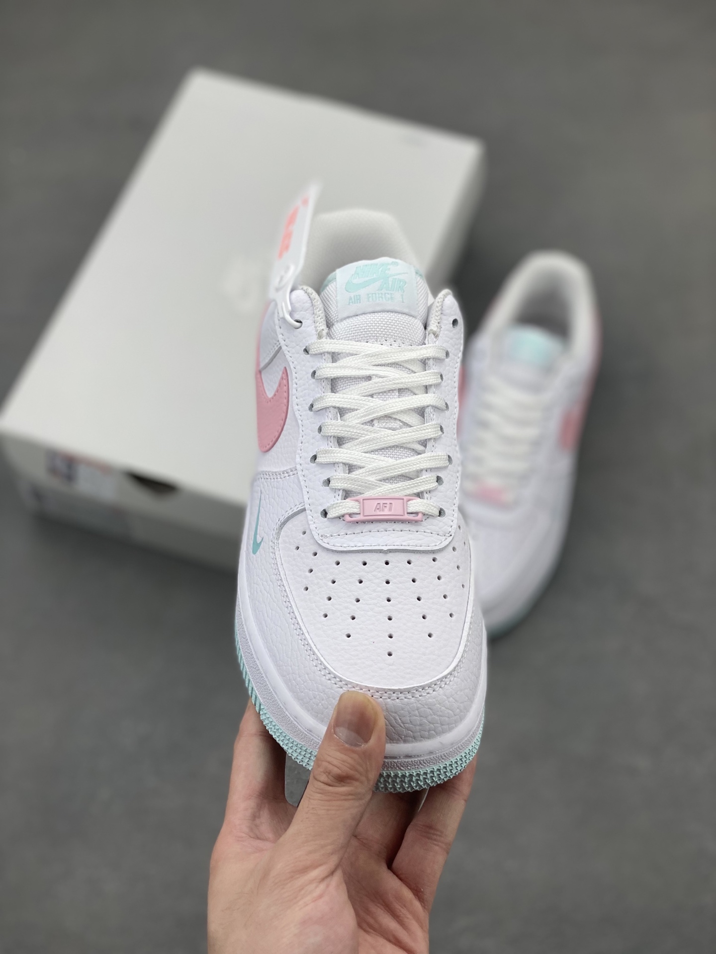 Nike Air Force 1 '07 Low Casual Sneakers - White/Pink/Mint - Limited Edition 3 i1746297359568 155 0 1