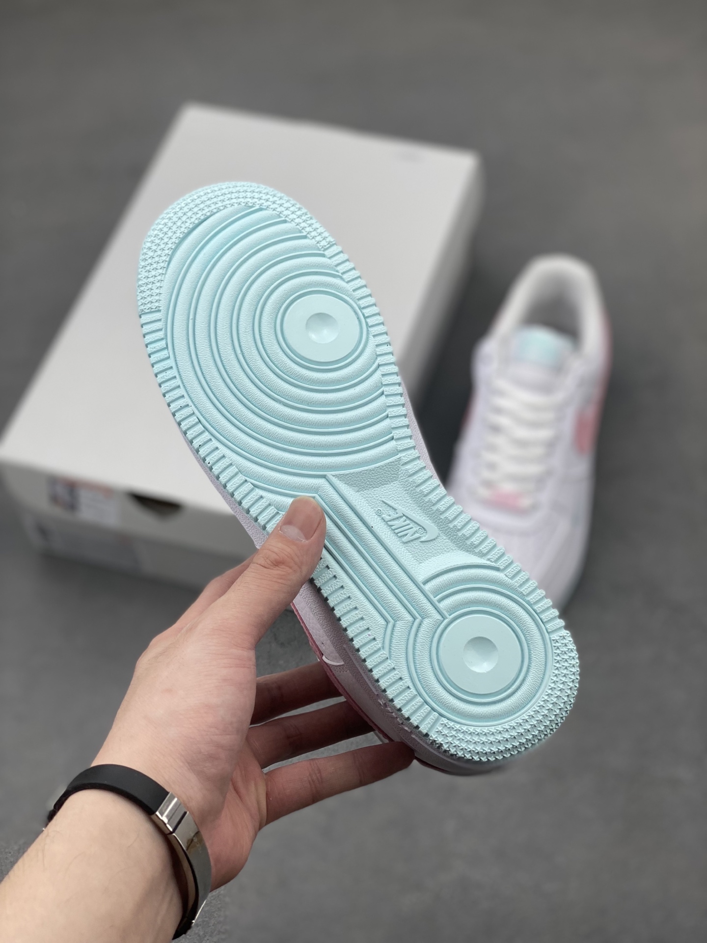 Nike Air Force 1 '07 Low Casual Sneakers - White/Pink/Mint - Limited Edition 7 i1746297359568 7411 0 5