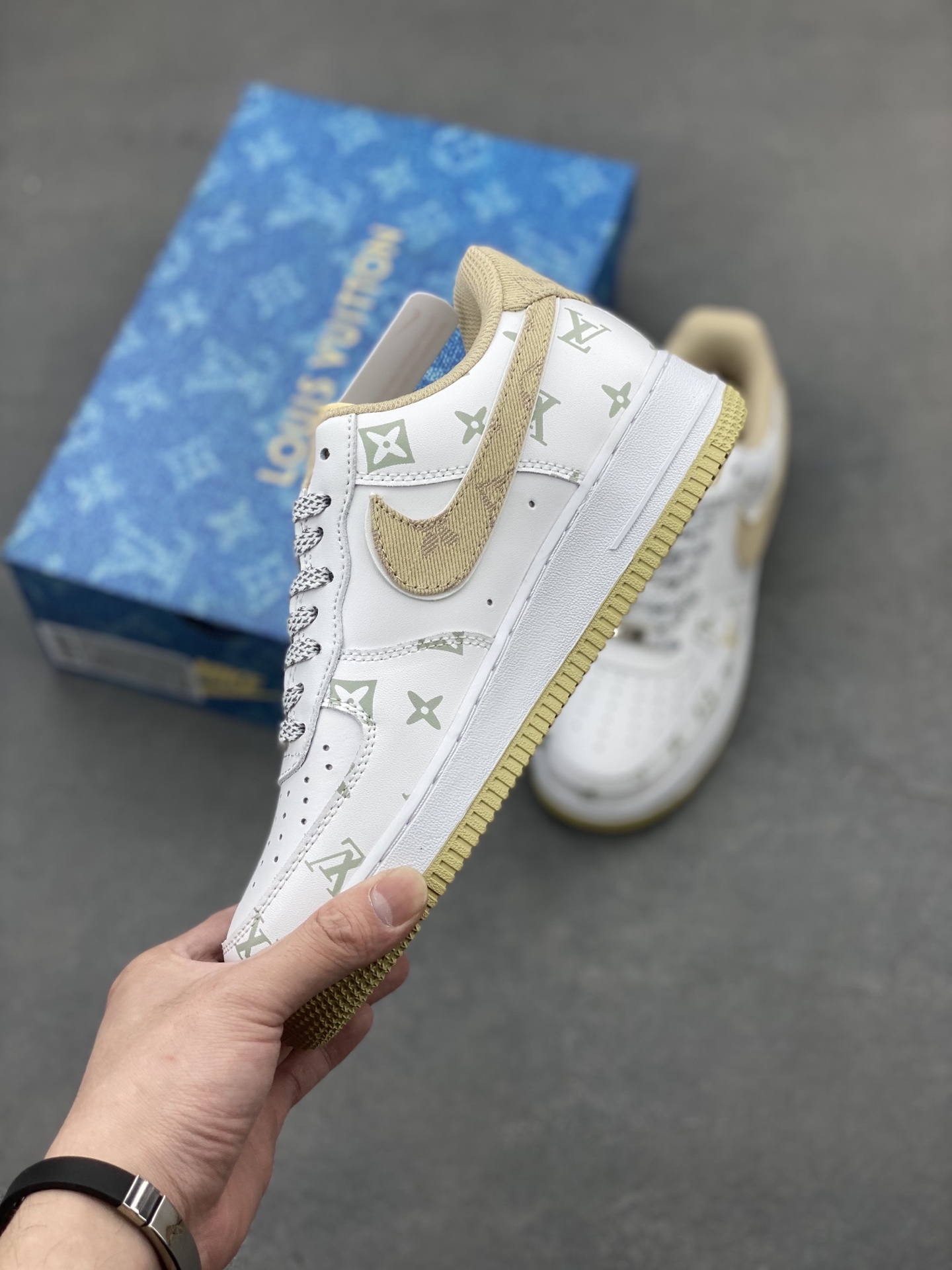 Nike Air Force 1 '07 Low Sneakers - Limited Edition, Designer Accents 4 i1746386484959 70 0 2