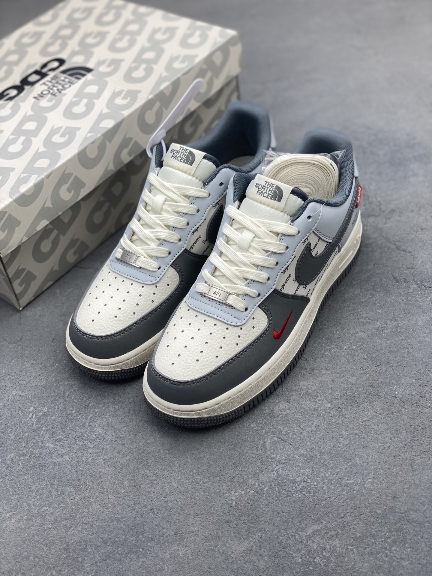 Nike Air Force 1 '07 Low Sneakers - Supreme North Face Collaboration 9 i1746471447394 1901 0 7