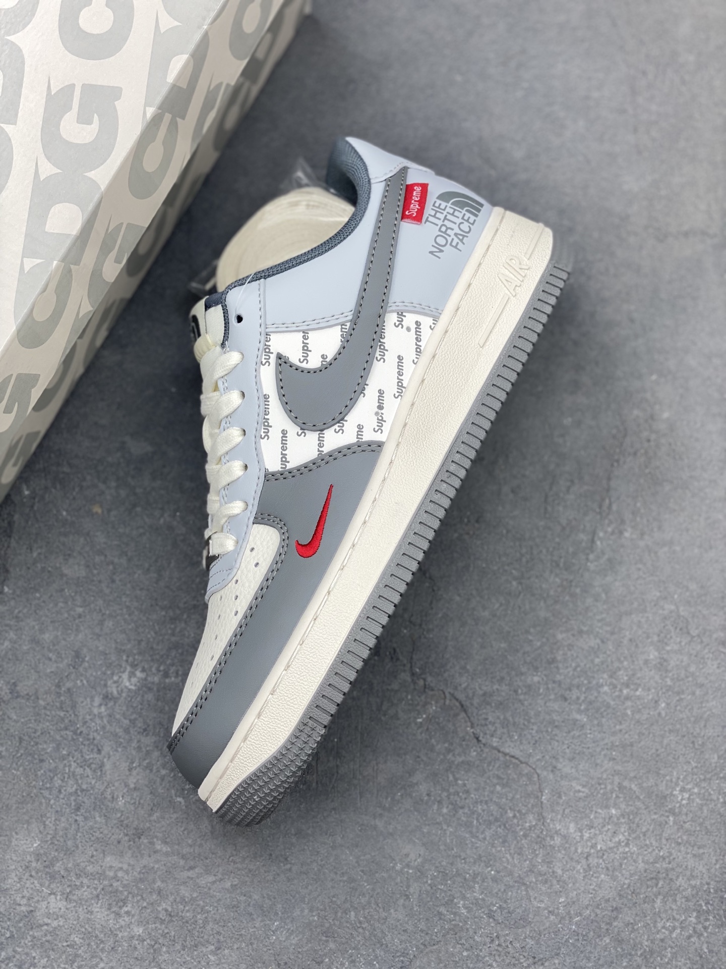 Nike Air Force 1 '07 Low Sneakers - Supreme North Face Collaboration 8 i1746471447899 1060 0 6
