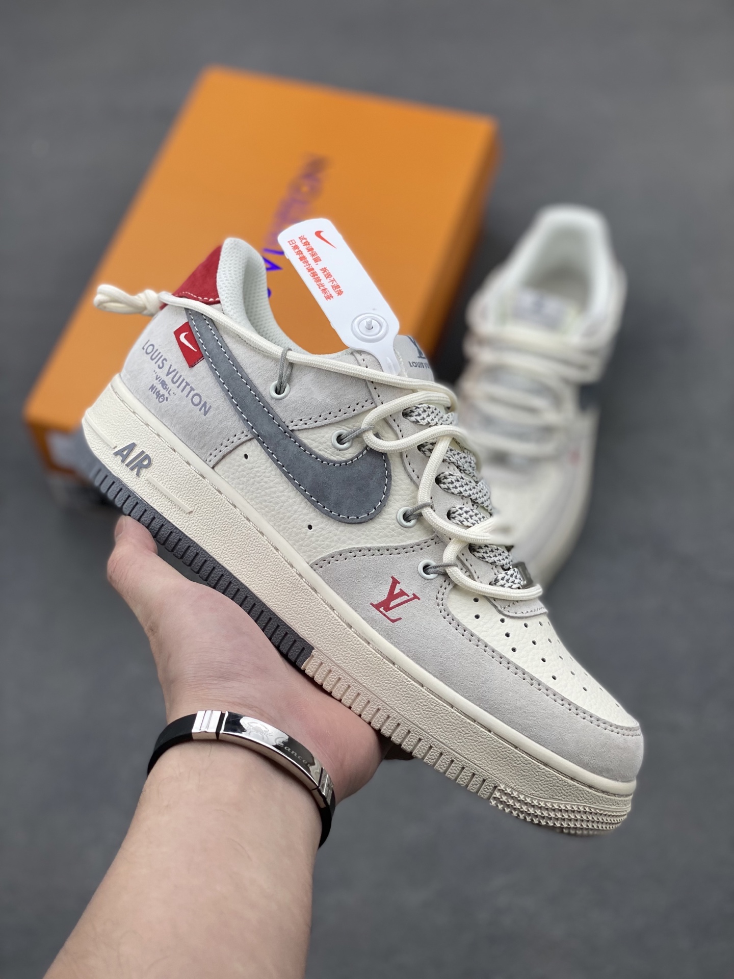 Nike Air Force 1 '07 Low Louis Vuitton Custom Sneakers Limited Edition 2 i1746561142874 1501 0 0