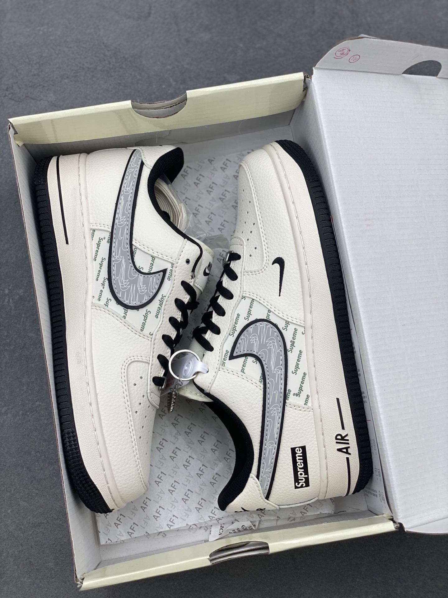 Nike Air Force 1 Low Supreme Sneakers - Iconic Style & Comfort 10 i1746567198783 8941 0 8