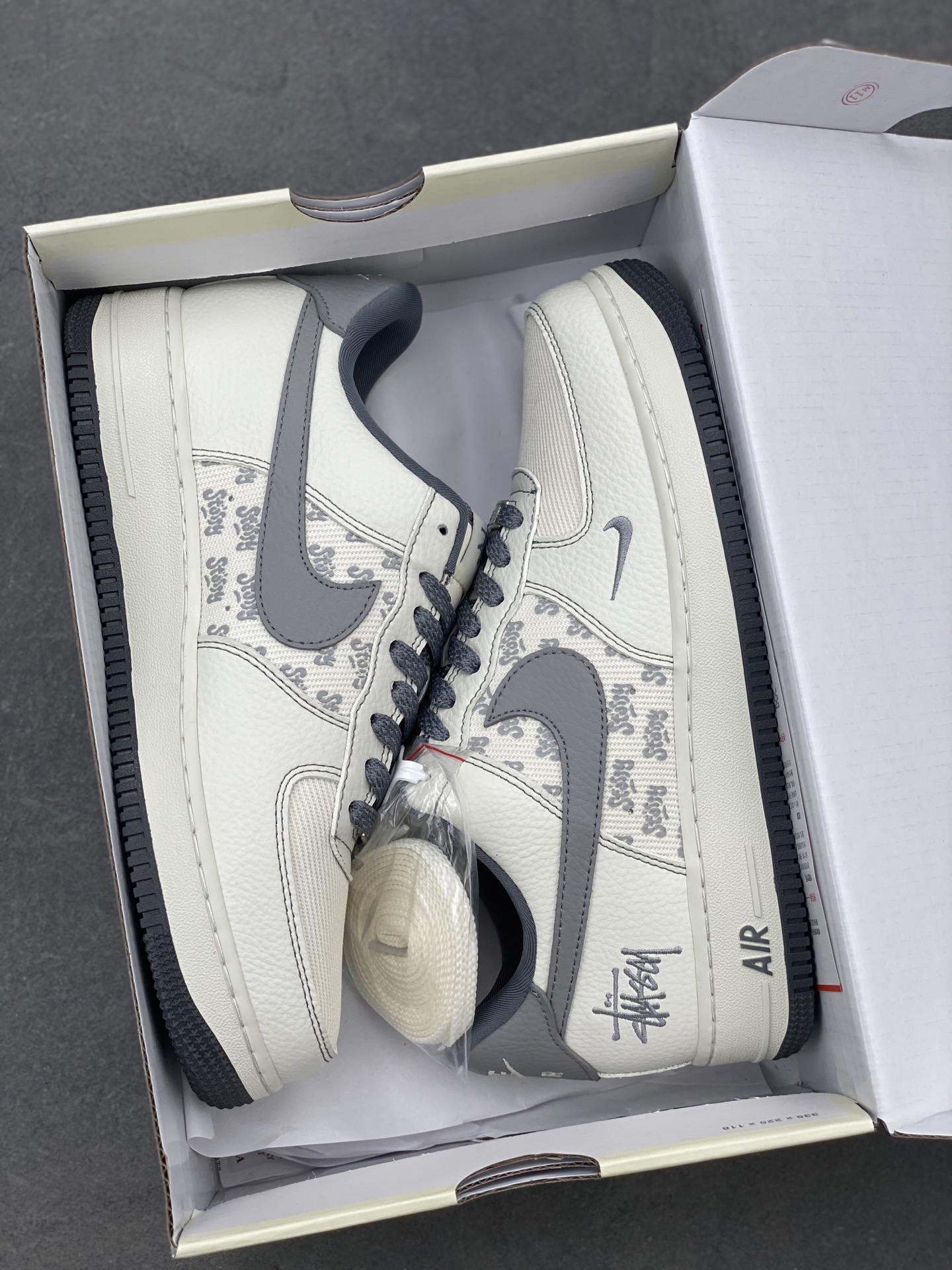 Nike Air Force 1 Low BZ6808-101 Casual Sneakers with Air Cushioning 10 i1746567653520 7452 0 8