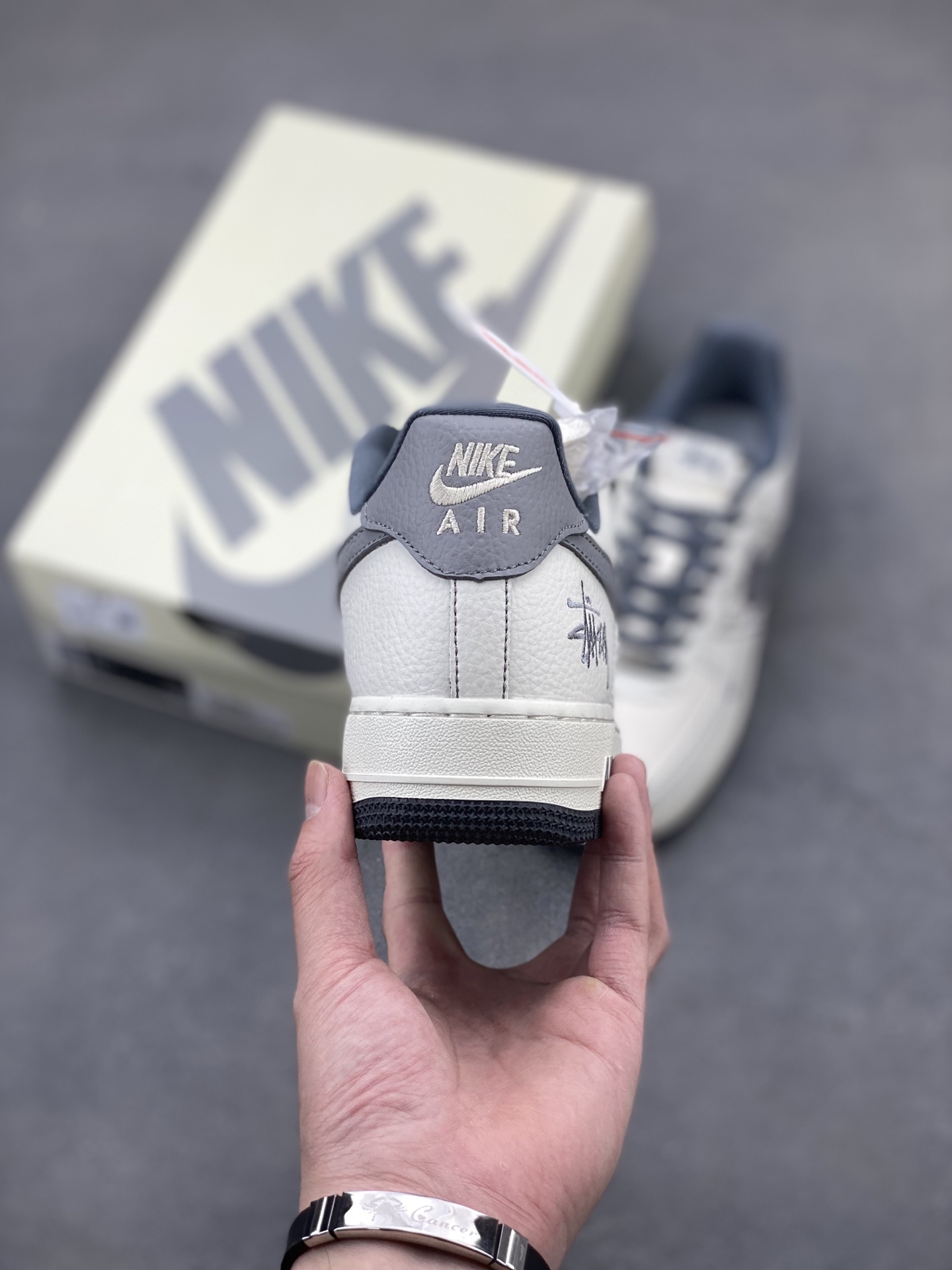 Nike Air Force 1 Low BZ6808-101 Casual Sneakers with Air Cushioning 5 i1746567656371 4264 0 3