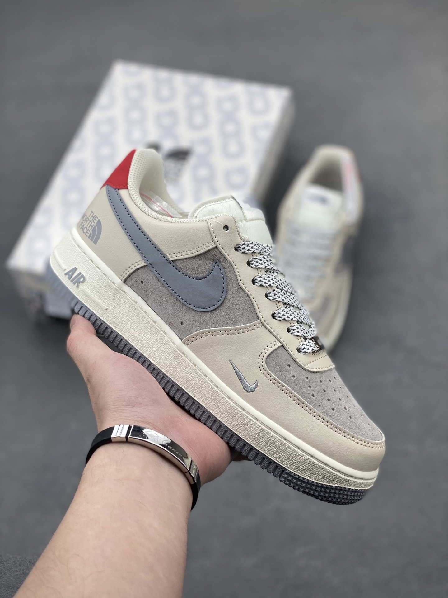 Nike Air Force 1 '07 Low Sneakers - Limited Edition, Premium Comfort 2 i1746620563628 3431 0 0