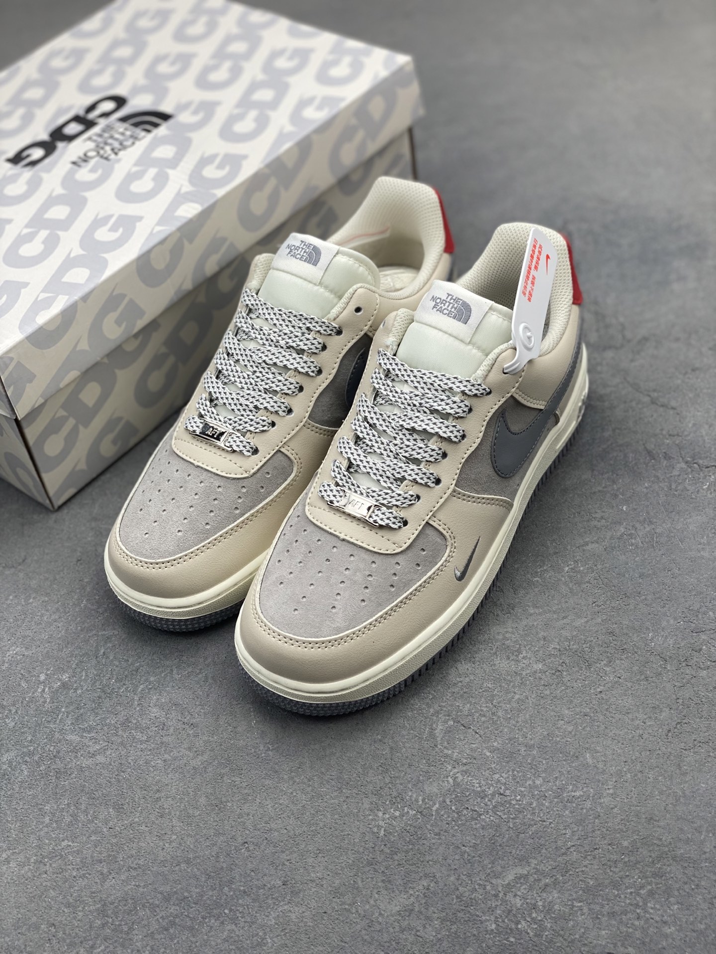 Nike Air Force 1 '07 Low Sneakers - Limited Edition, Premium Comfort 9 i1746620566297 1272 0 7