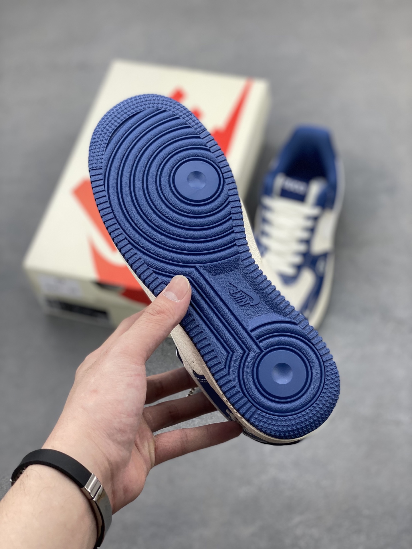 Nike Air Force 1 '07 Low Gucci Collab Sneakers - Sea Blue Limited Edition 7 i1746736284369 8825 0 5