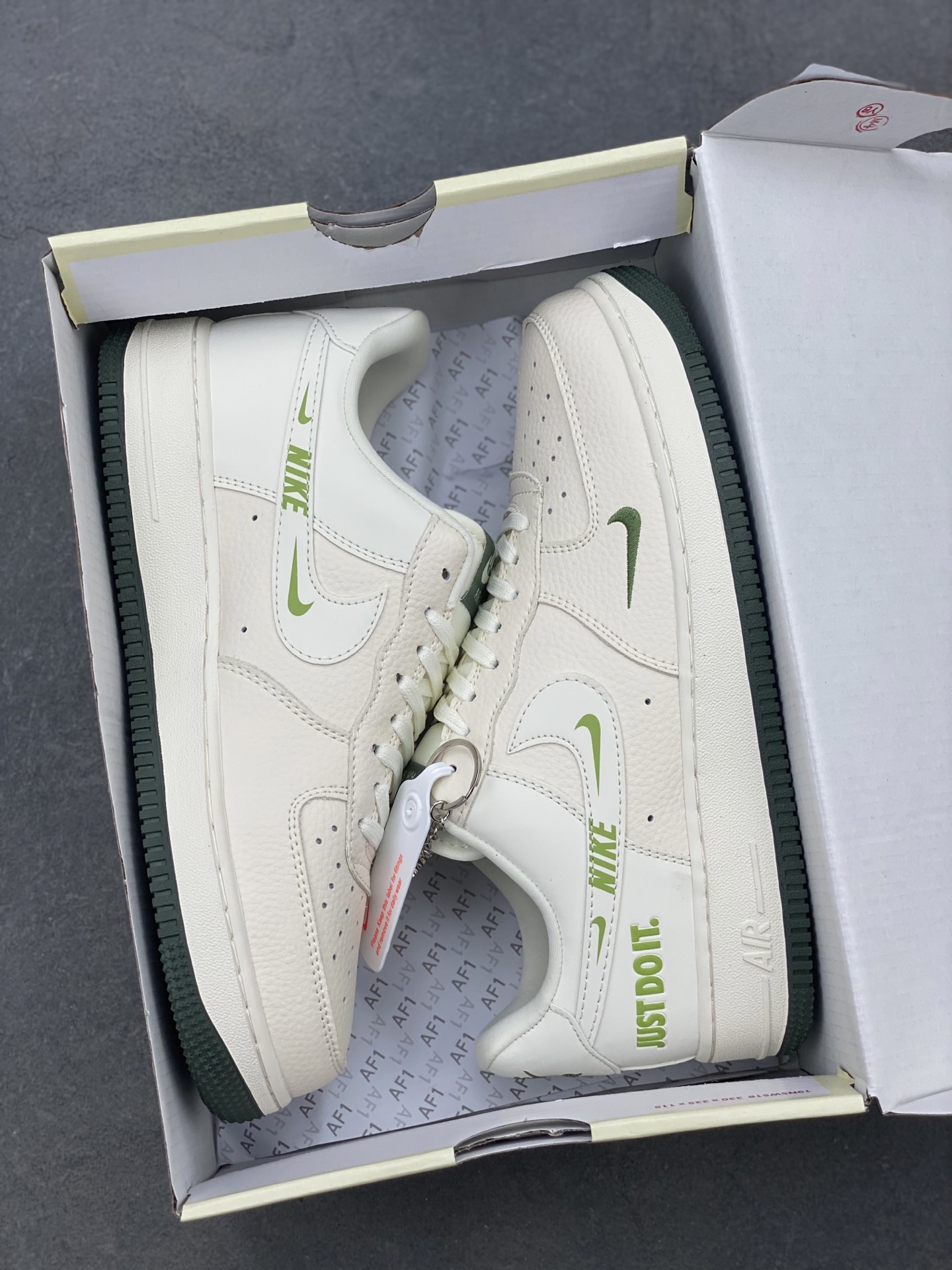 Nike Air Force 1 '07 Low 'Just Do It' Sneakers - Limited Edition 10 i1746736427022 8806 0 8