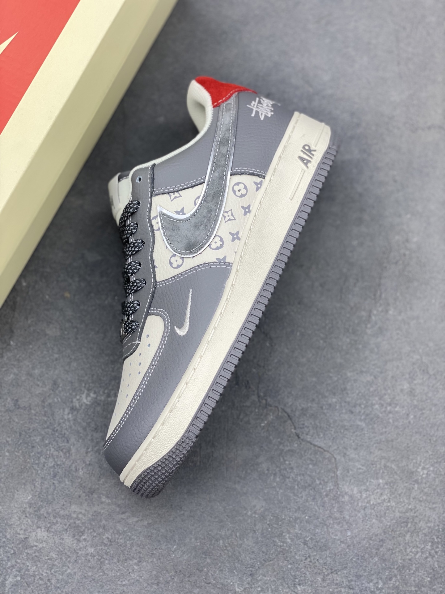 Nike Air Force 1 '07 Low Stussy Collab Sneakers - Limited Edition 8 i1746736698359 9009 0 6