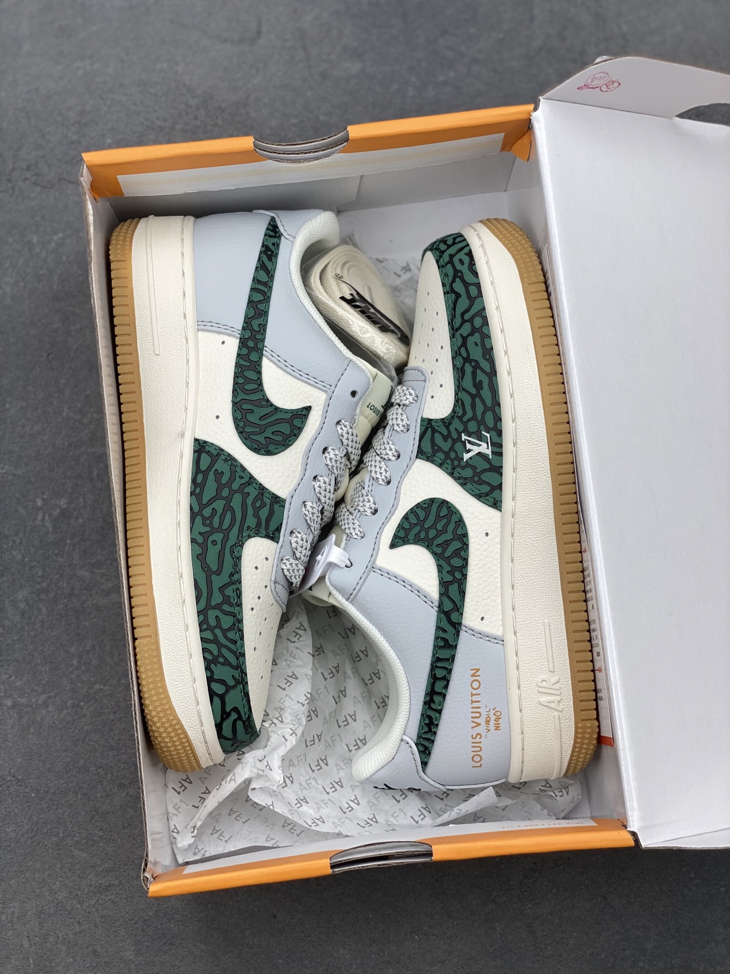 Nike Air Force 1 '07 Low Louis Vuitton Green Stone Sneakers - Limited Edition 10 i1746736875033 4256 0 8
