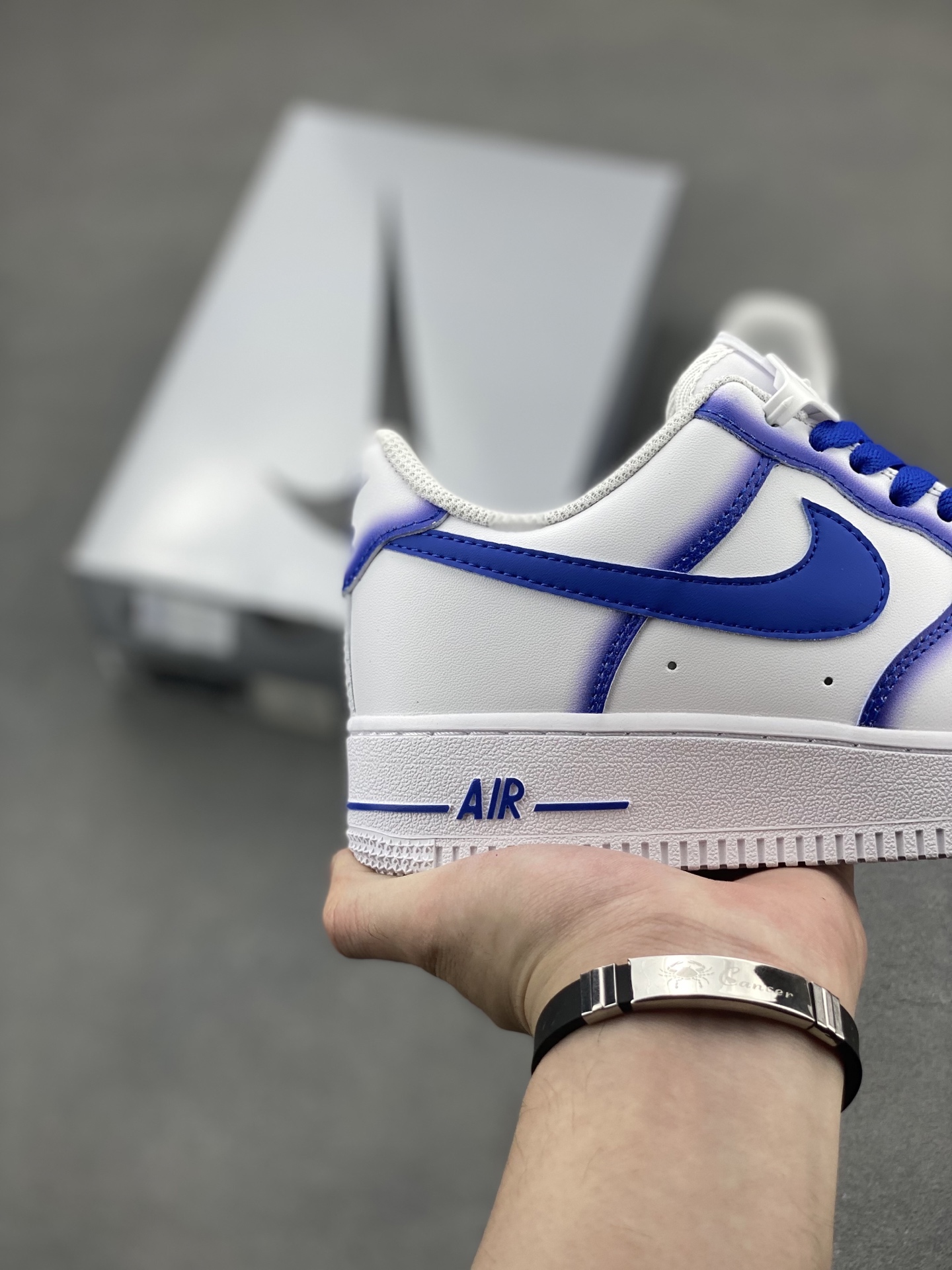 Nike Air Force 1 Low ‘07 Blue Planet Custom Sneakers with Full Air Cushion 6 i1746815292206 836 0 4