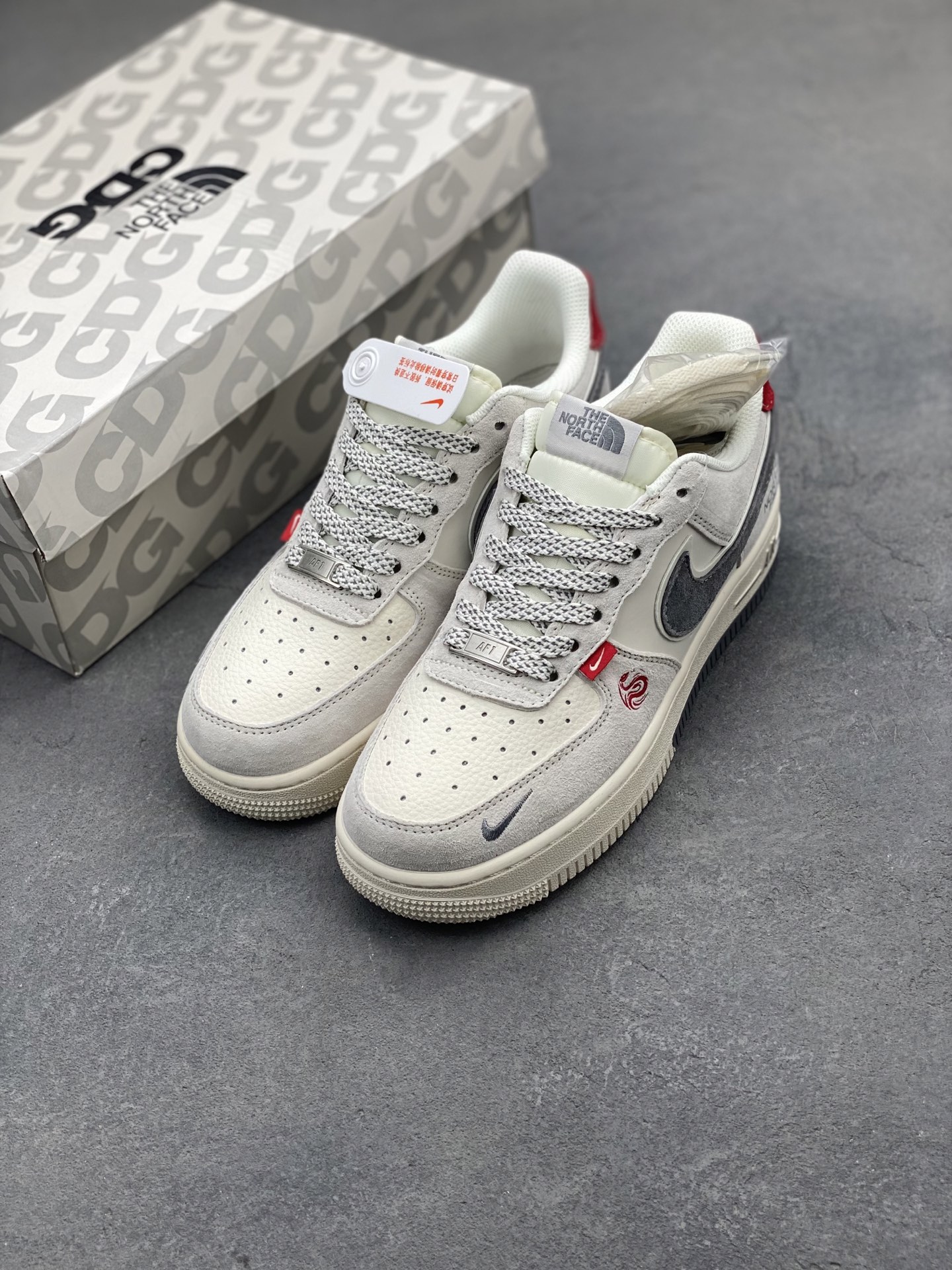 Nike Air Force 1 Low '07 Custom Sneakers - The North Face Collaboration 9 i1746815329172 6873 0 7