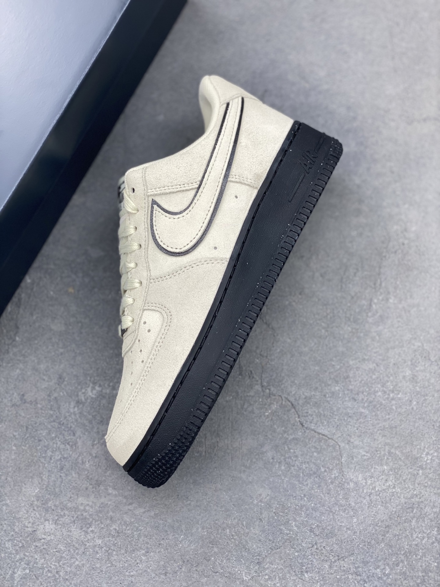 Nike Air Force 1 Low '07 Custom Beige/Black Casual Sneakers - HQ1966-200 8 i1746815466928 8994 0 6