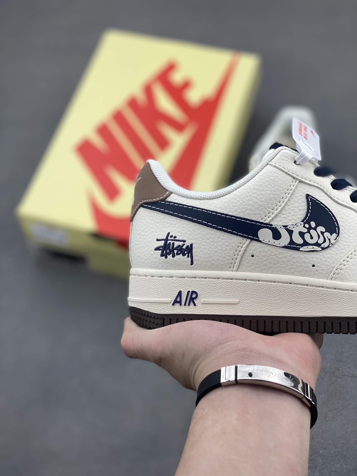 Nike Air Force 1 '07 Low x Stussy Cartoon Swoosh Casual Sneakers 6 i1746905585873 9009 0 4