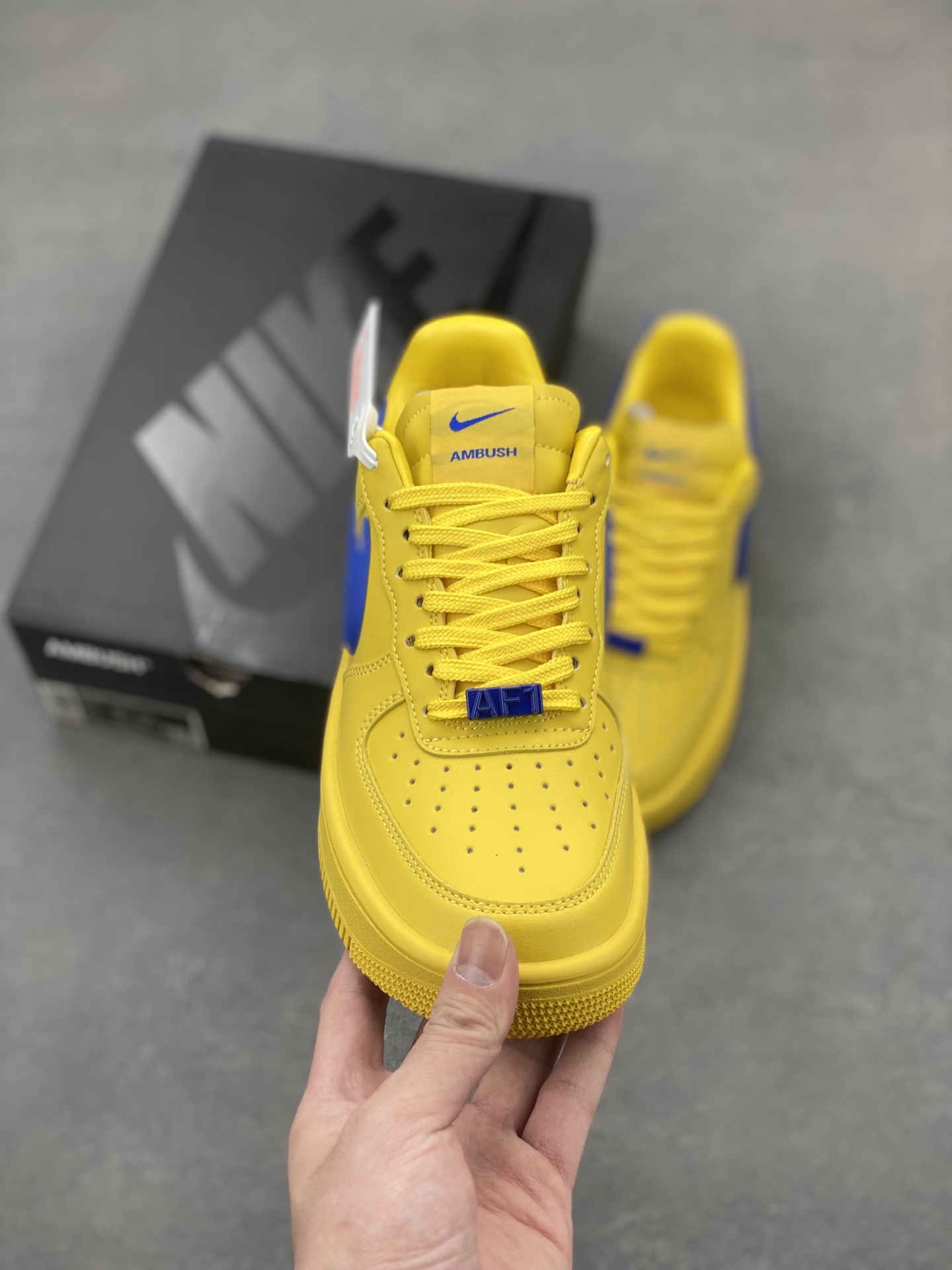 Nike Air Force 1 Low x AMBUSH Yellow Blue Sneakers with Air Cushion Sole 3 i1746906062585 1482 0 1
