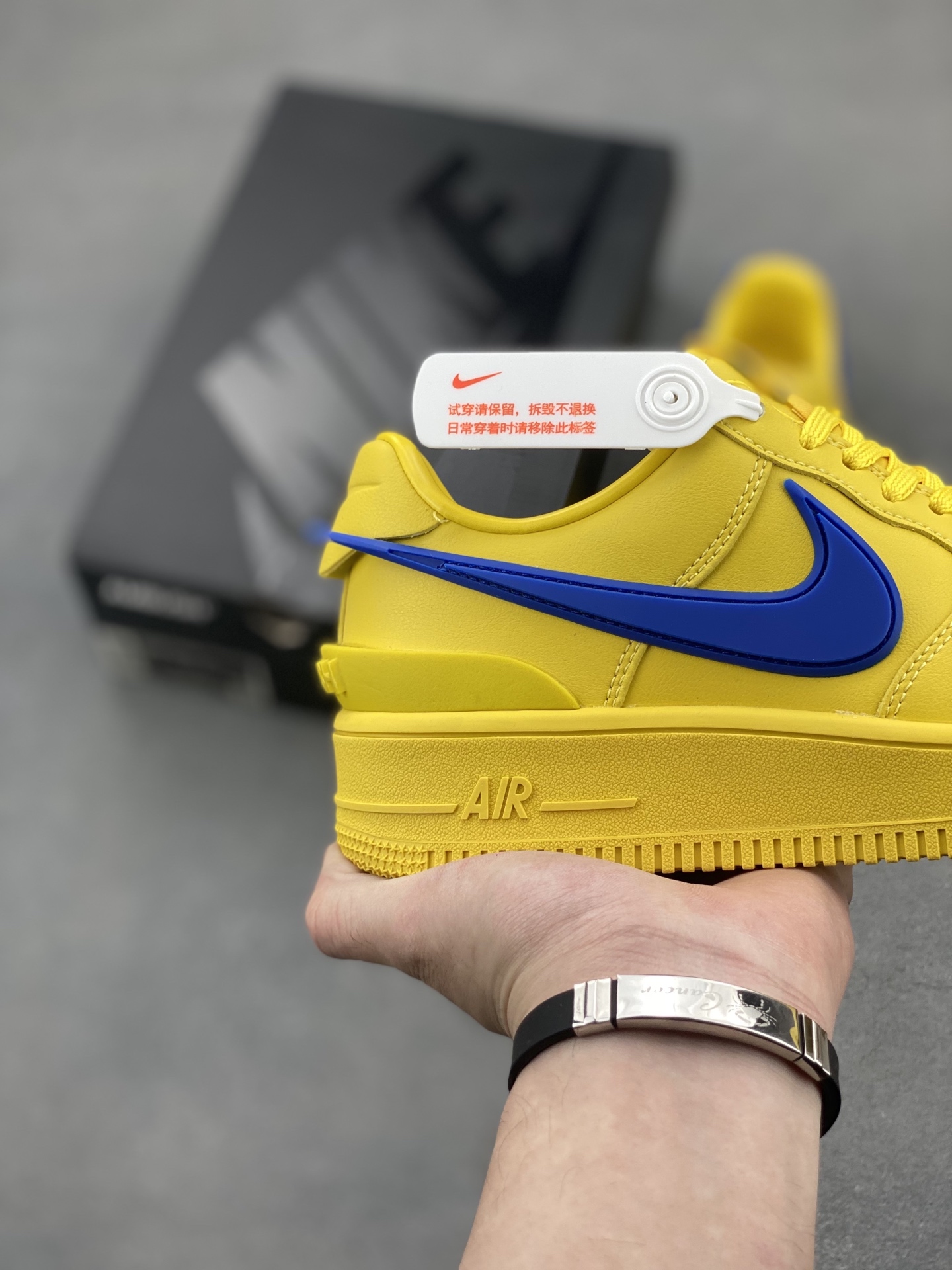 Nike Air Force 1 Low x AMBUSH Yellow Blue Sneakers with Air Cushion Sole 6 i1746906062629 3216 0 4