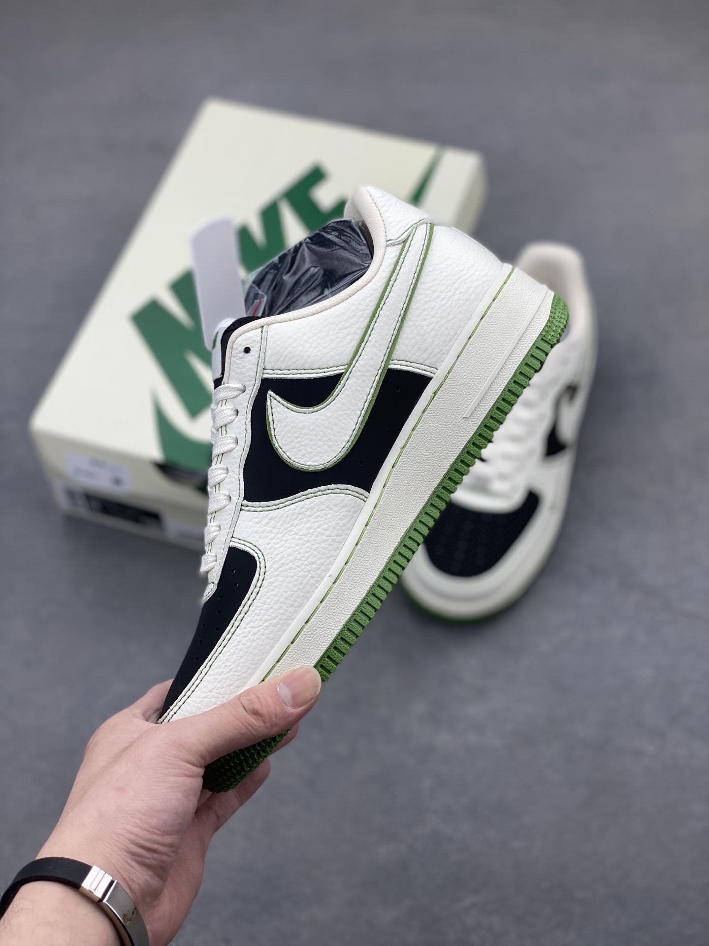 Nike Air Force 1 '07 Low The North Face Edition Sneakers 4 i1746993744993 6775 0 2
