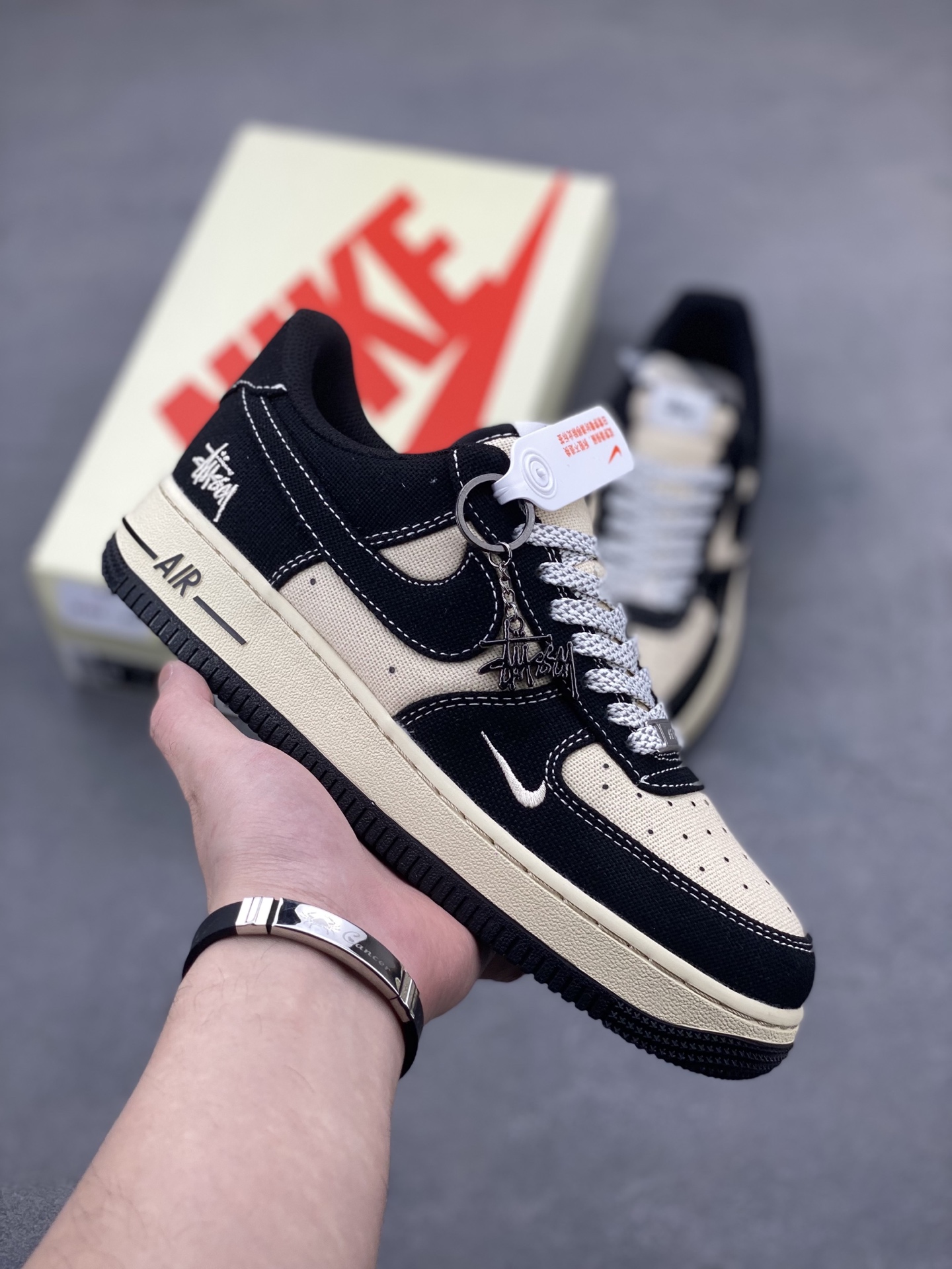 Nike Air Force 1 '07 Low Black/Cream Limited Edition Sneakers 2 i1746993804757 3102 0 0
