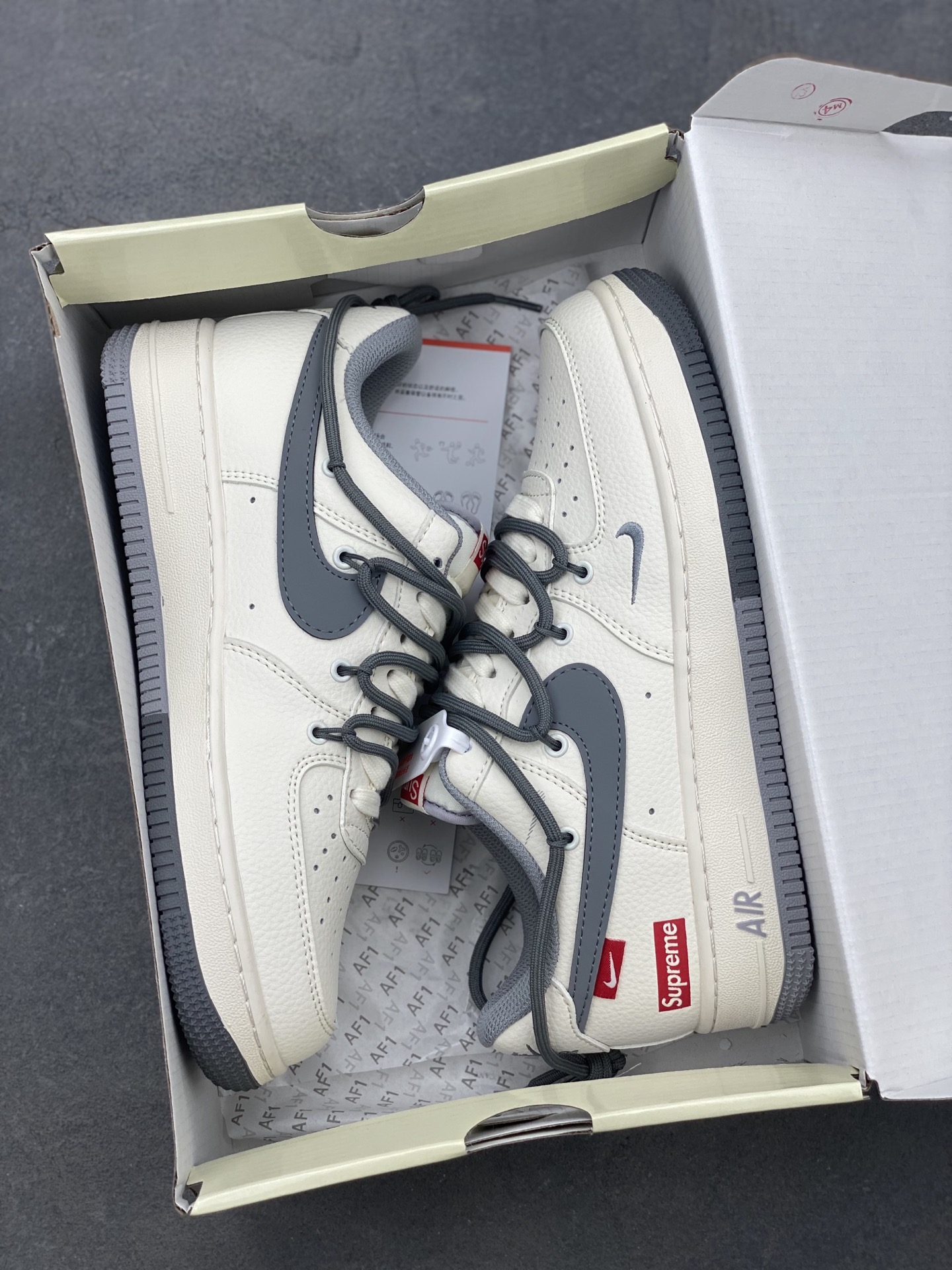 Nike Air Force 1 '07 Low Supreme Sneakers - Limited Edition - DM6868-071 10 i1746993849470 9151 0 8