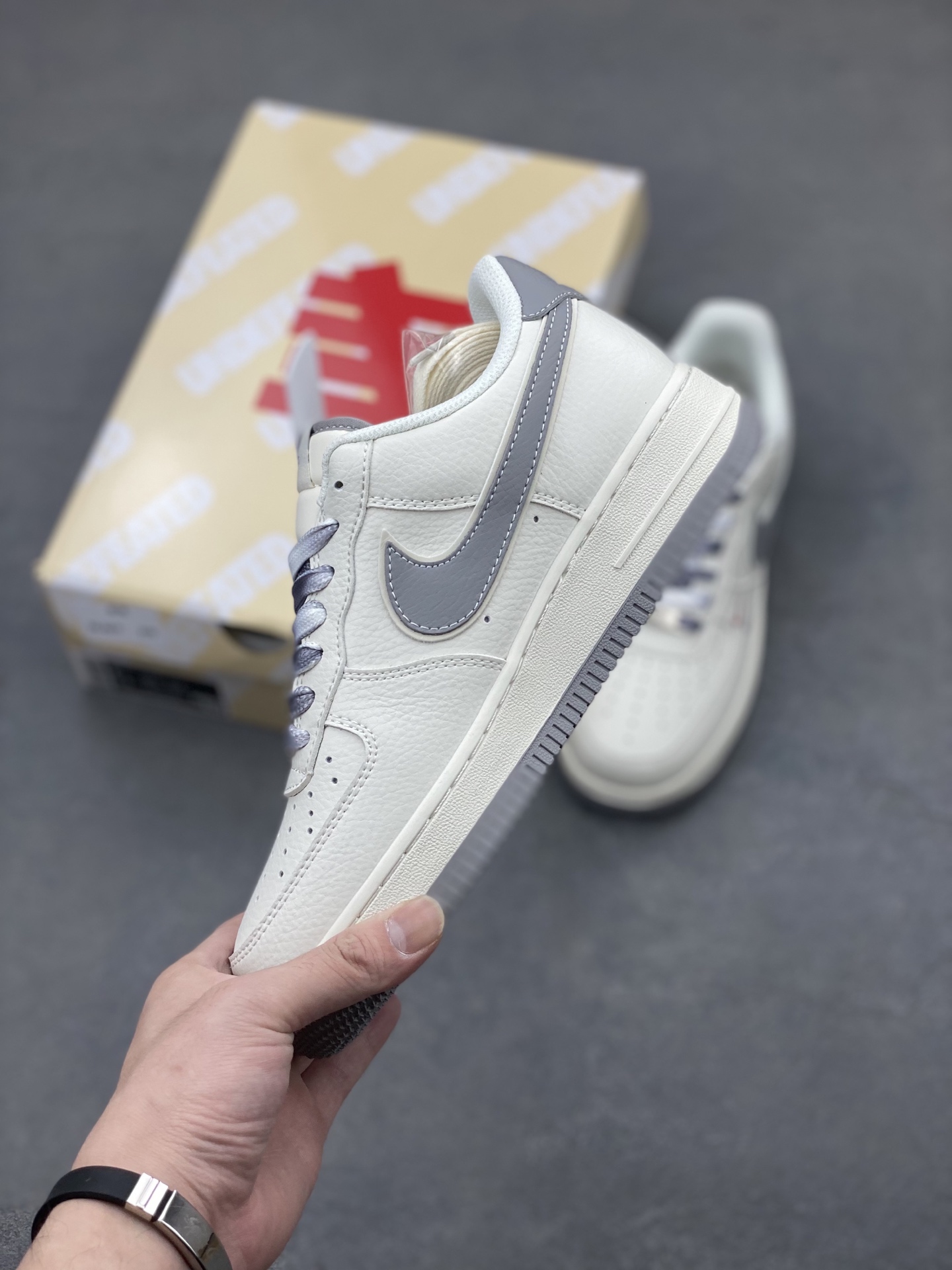 Nike Air Force 1 '07 Low Sneakers - Limited Edition, Premium Comfort 4 i1747071375065 1916 0 2