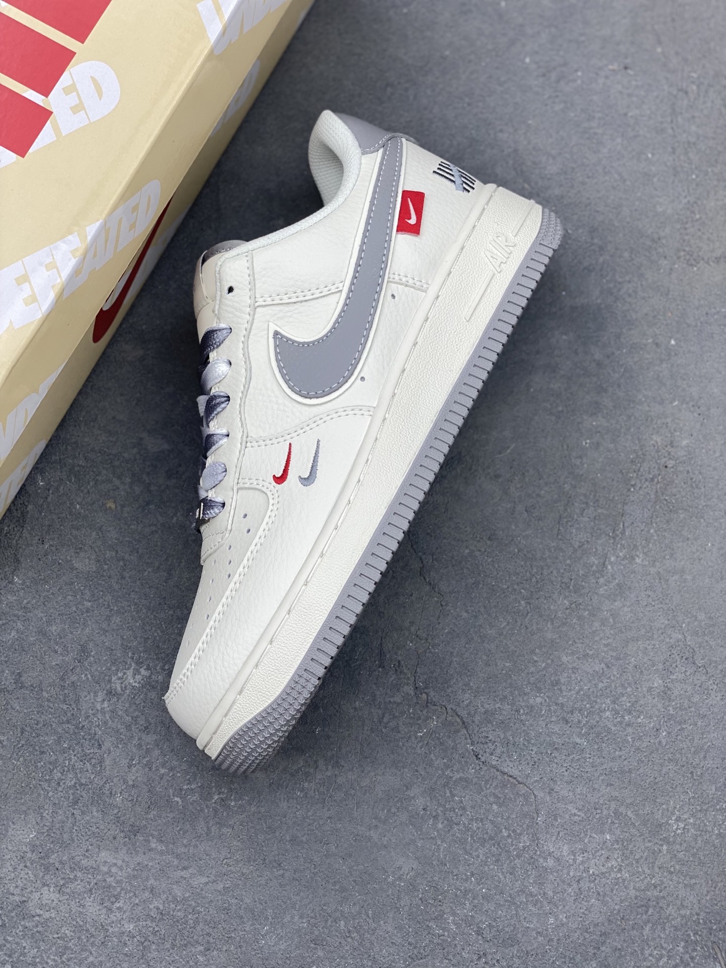 Nike Air Force 1 '07 Low Sneakers - Limited Edition, Premium Comfort 8 i1747071375081 3145 0 6