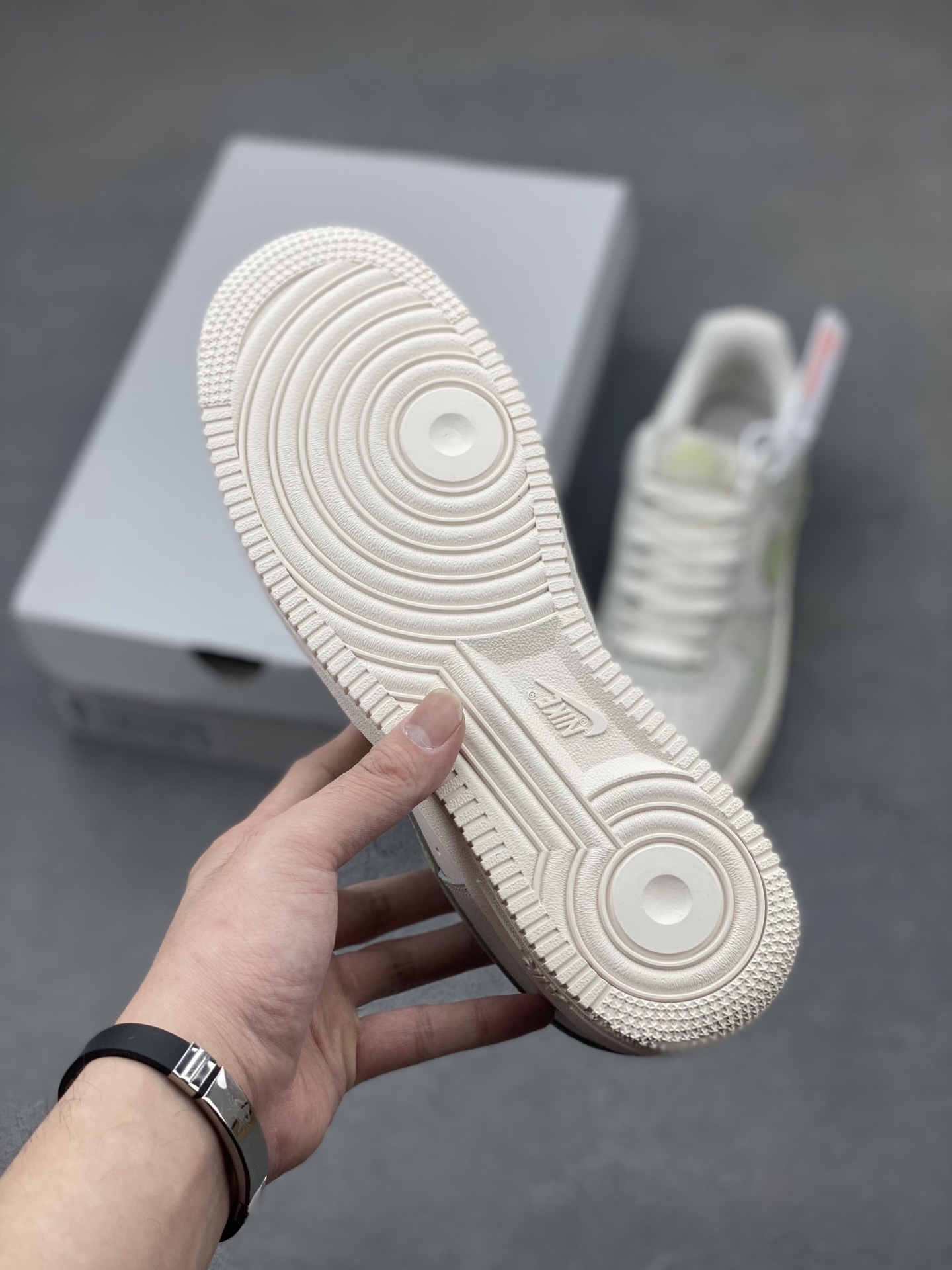 Nike Air Force 1 '07 Low Sneakers - Limited Edition with Full Air Cushion 7 i1747071613803 6893 0 5