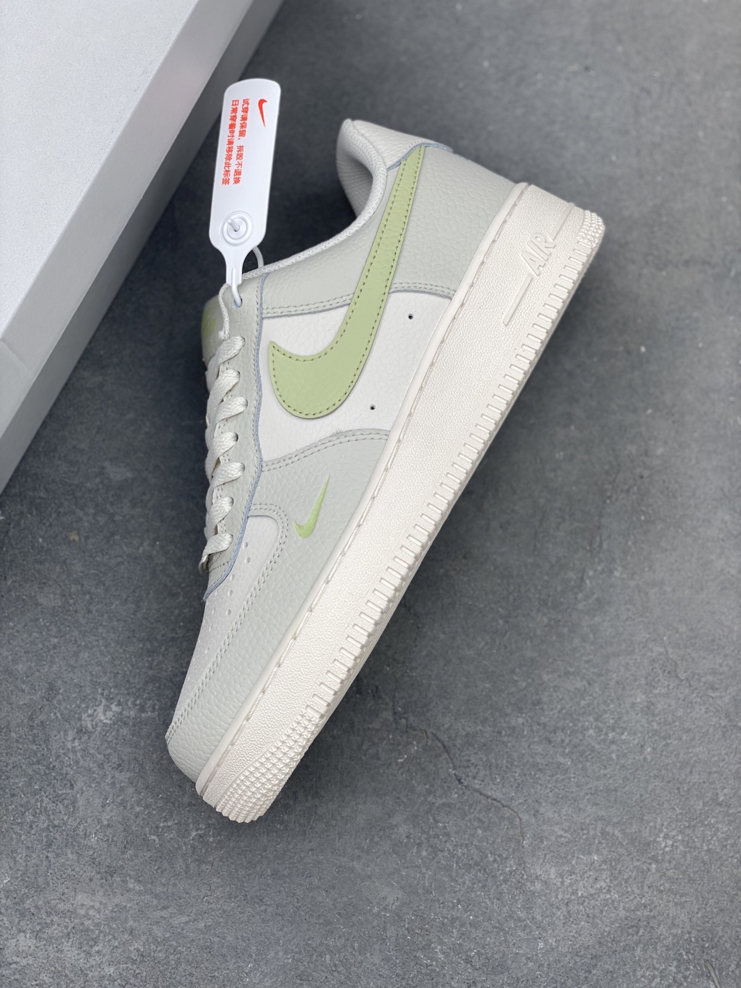 Nike Air Force 1 '07 Low Sneakers - Limited Edition with Full Air Cushion 8 i1747071623653 874 0 6