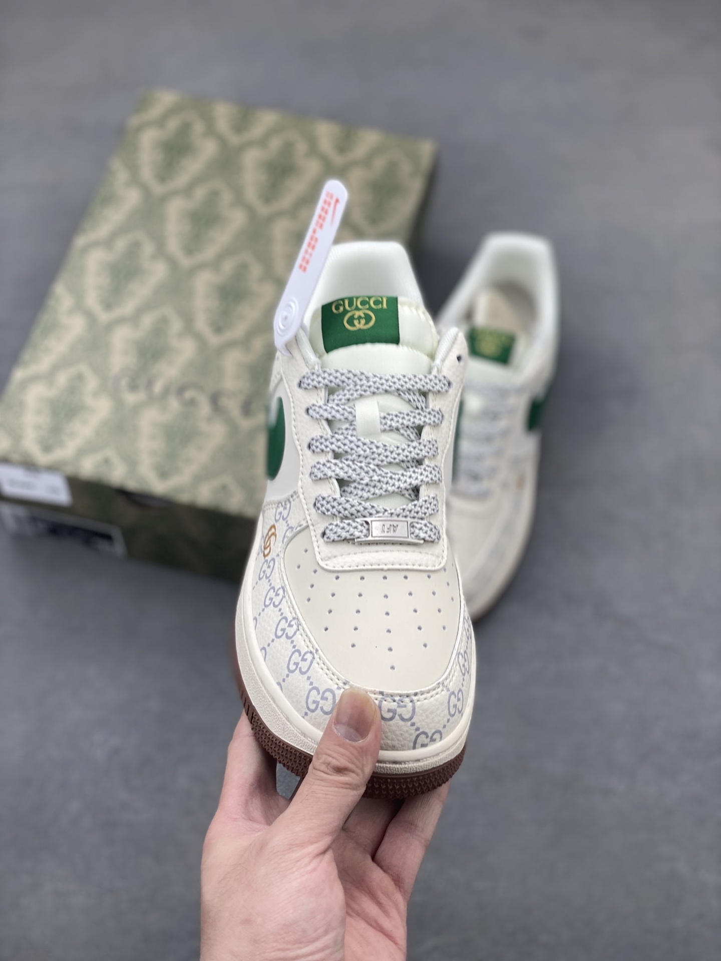 Nike Air Force 1 '07 Low White/Green Custom Sneakers Designer Limited Edition 3 i1747171962820 3380 0 1