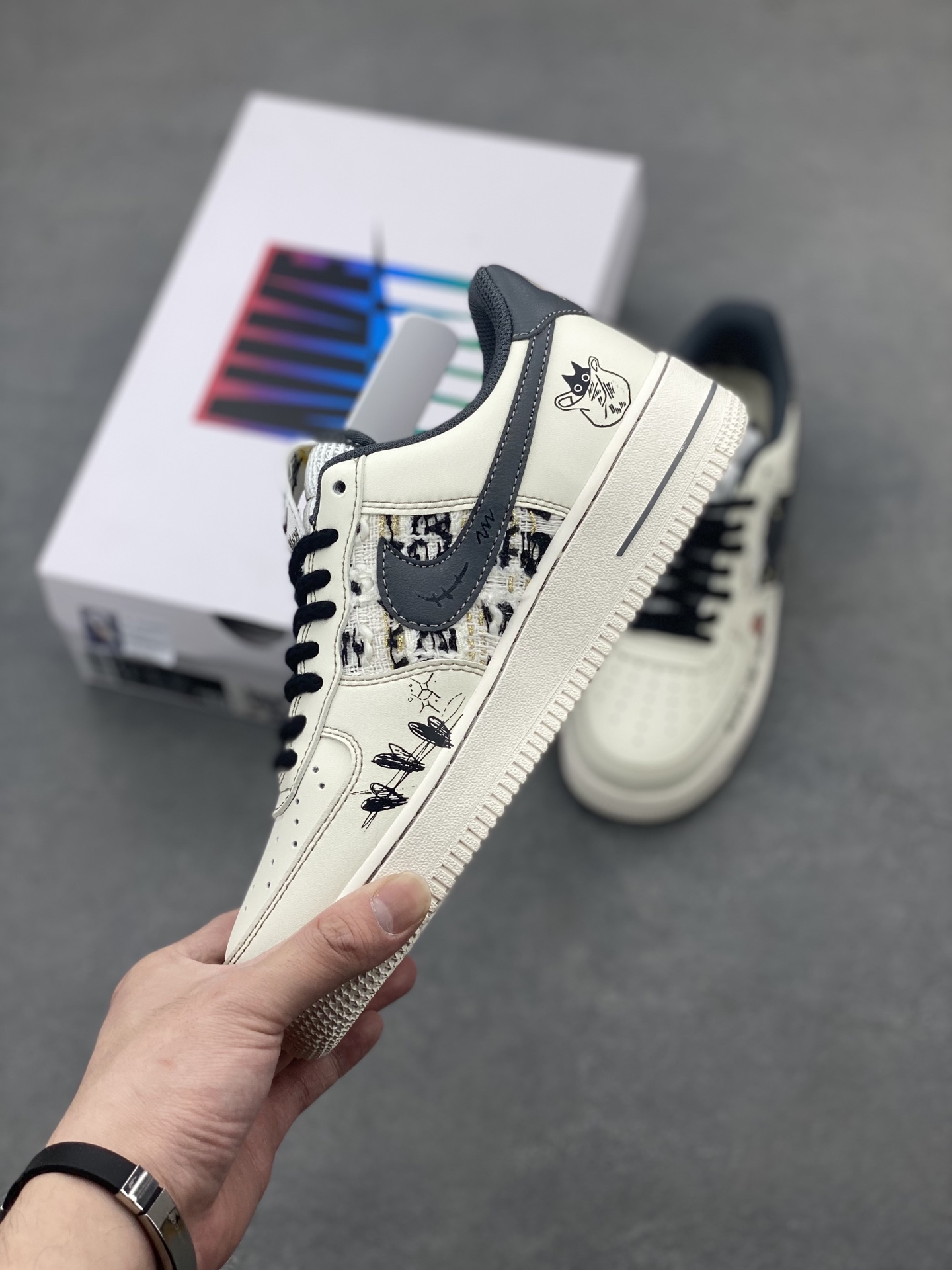 Nike Air Force 1 '07 Low Sneakers Limited Edition - FJ7740-710 4 i1747172277739 6196 0 2