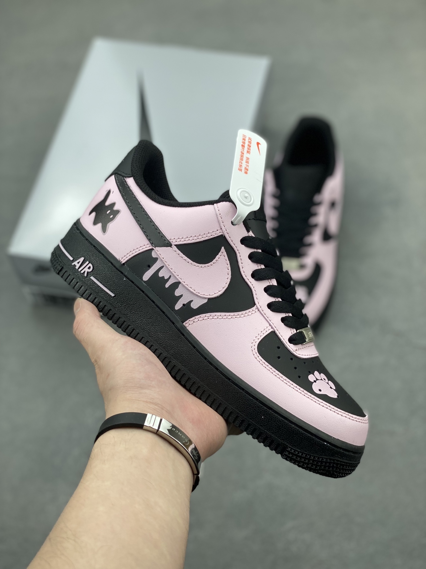 Nike Air Force 1 '07 Low Sneakers - Pink/Black Custom Design 2 i1747337049720 1378 0 0