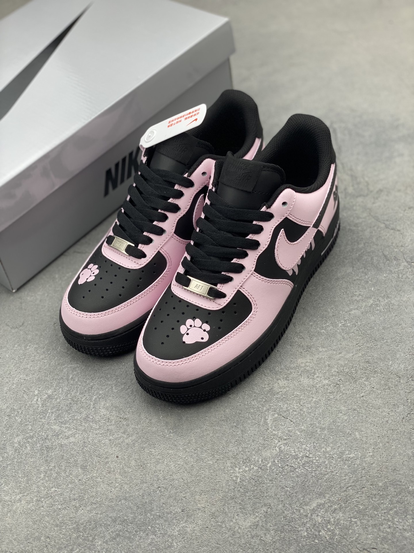 Nike Air Force 1 '07 Low Sneakers - Pink/Black Custom Design 9 i1747337062679 2894 0 7