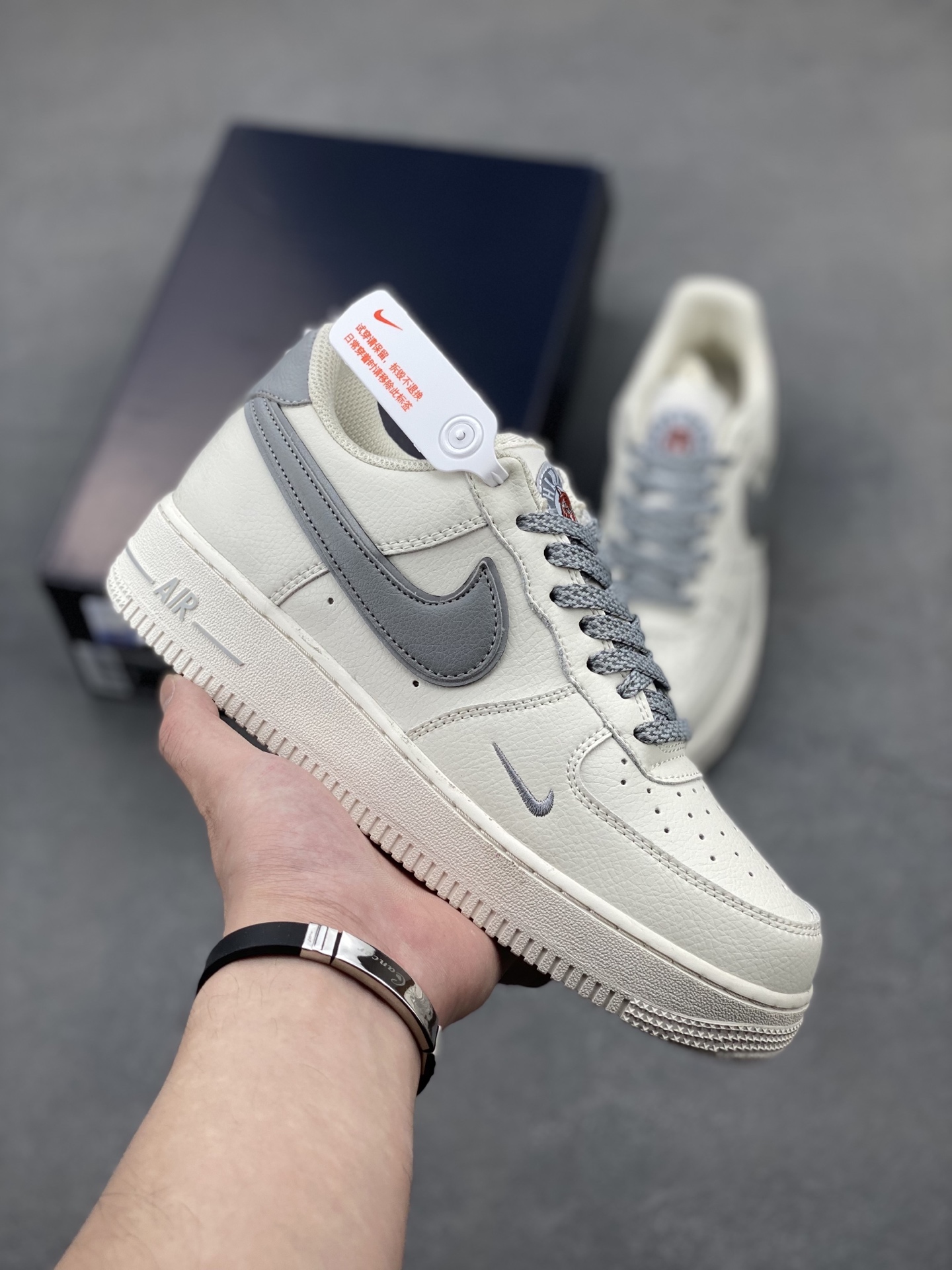 Nike Air Force 1 '07 Low Sneakers - Limited Edition, Premium Comfort 2 i1747337091406 1850 0 0