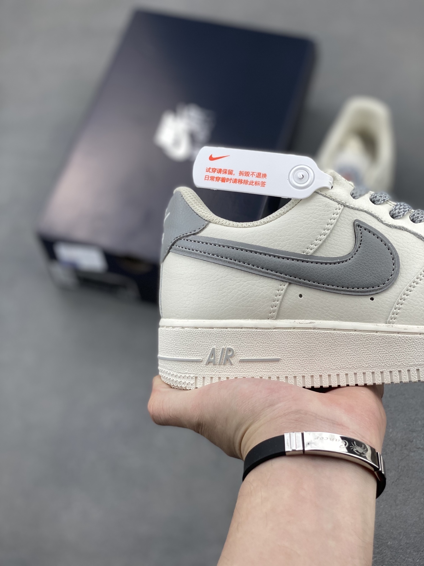 Nike Air Force 1 '07 Low Sneakers - Limited Edition, Premium Comfort 6 i1747337102775 1736 0 4