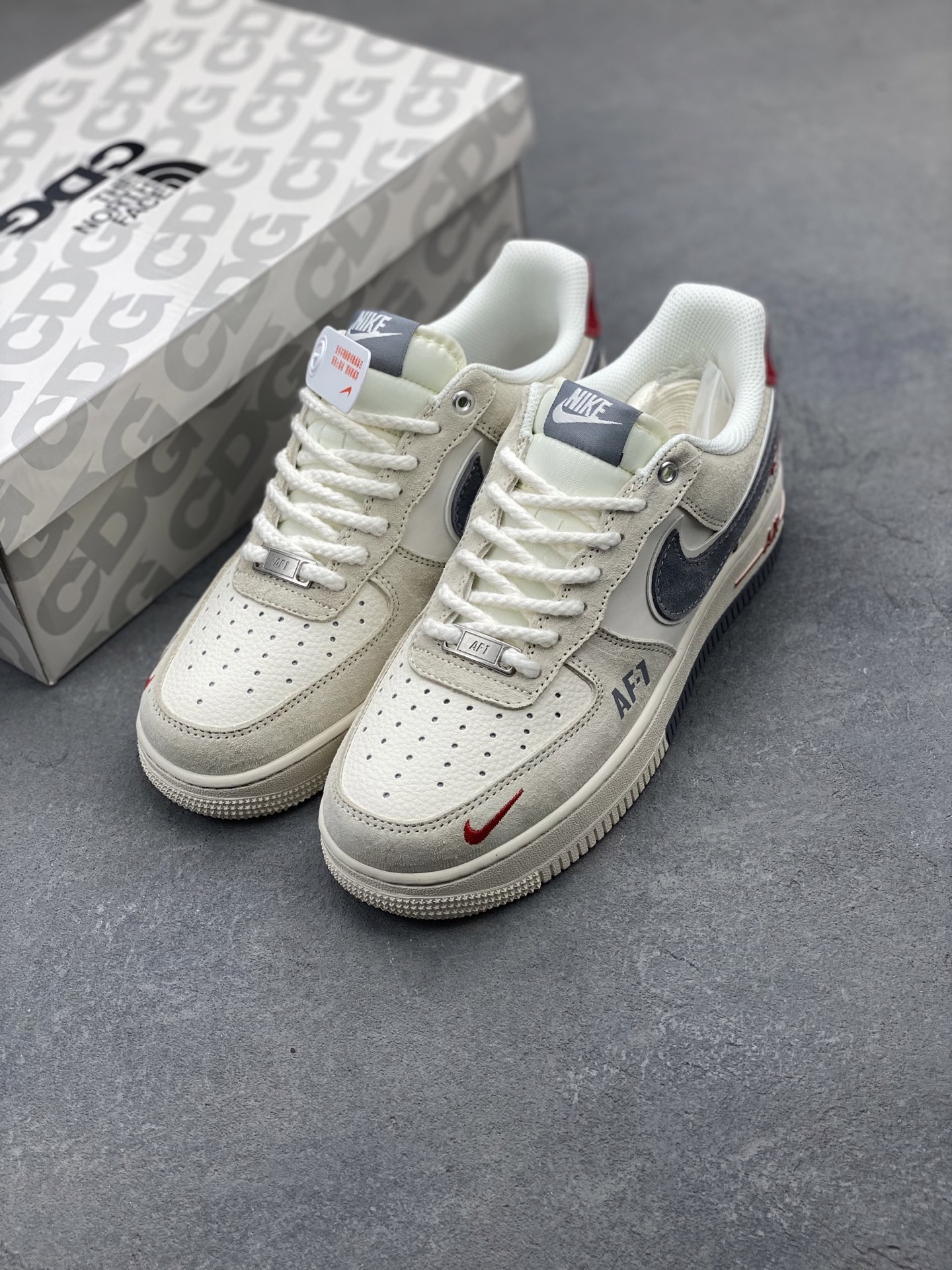 Nike Air Force 1 '07 Low Sneakers - Limited Edition Collaboration 9 i1747424326224 9227 0 7