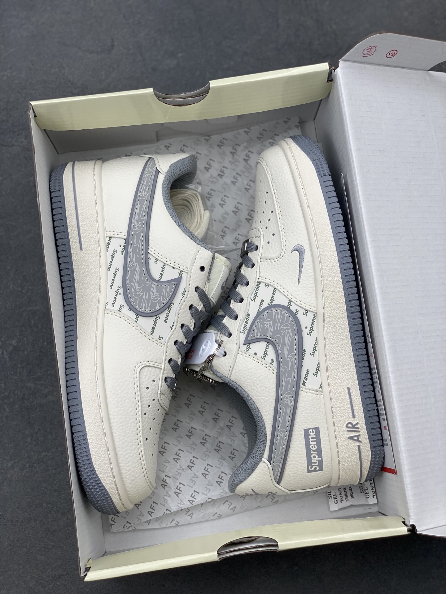 Nike Air Force 1 '07 Low Sneakers - Supreme Edition - Limited Release 10 i1747500019732 31 0 8