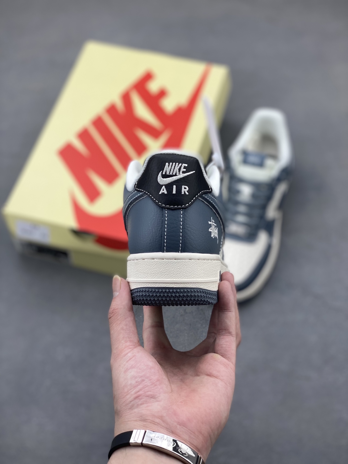 Nike Air Force 1 '07 Low Sneakers - Limited Edition Design 5 i1747596064065 9230 0 3