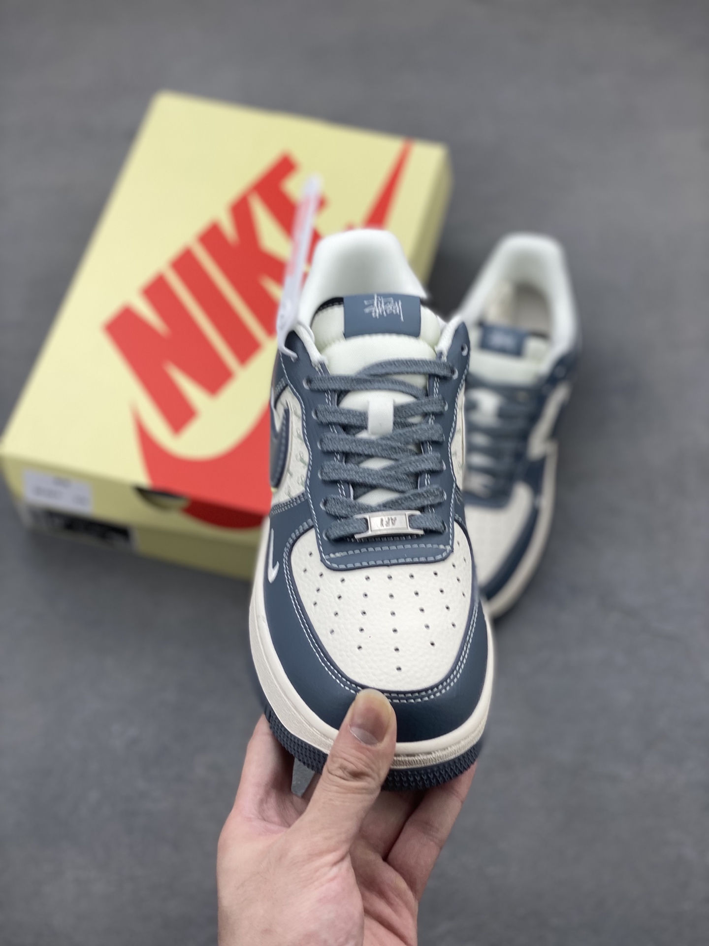 Nike Air Force 1 '07 Low Sneakers - Limited Edition Design 3 i1747596078384 4525 0 1