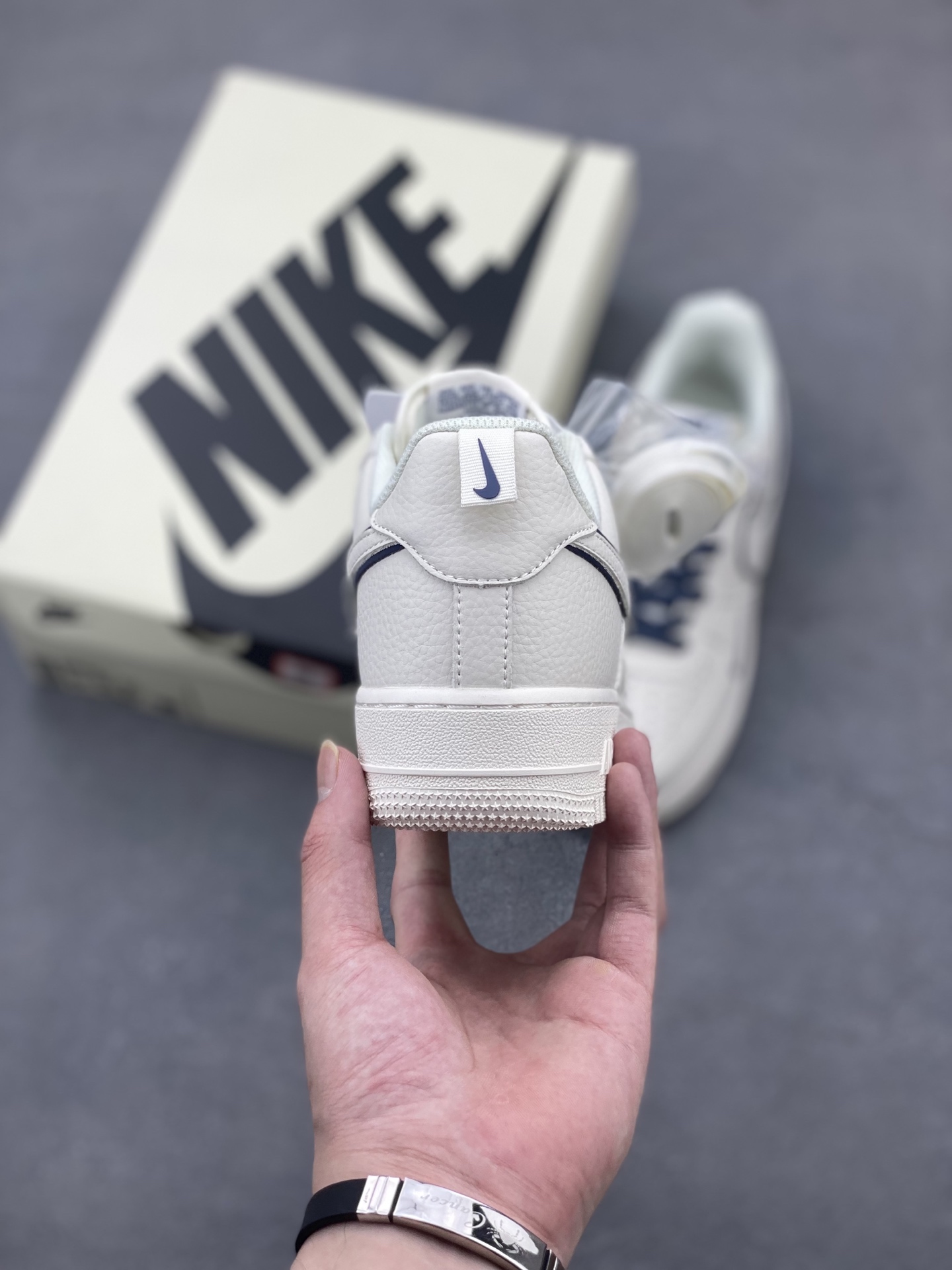 Nike Air Force 1 Low '07 Deep Blue Swoosh - Classic Comfort & Style 5 i1747596188968 8461 0 3