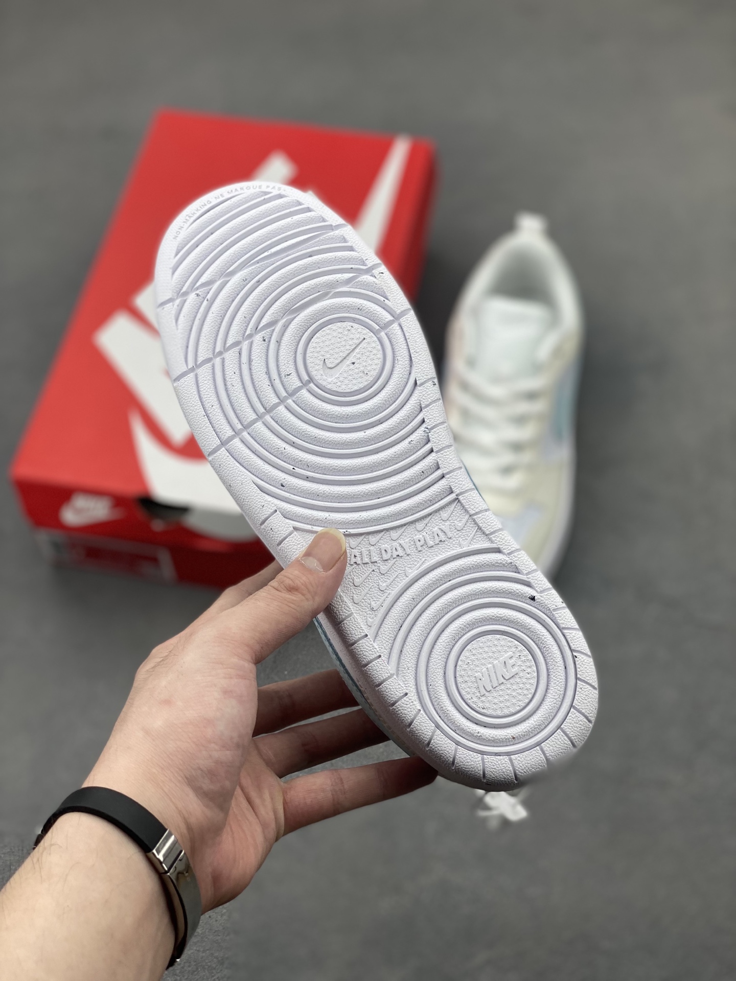 Nike Court Borough Low Sneakers - Classic, Durable and Comfortable Shoes 7 i1747596326919 9079 0 5