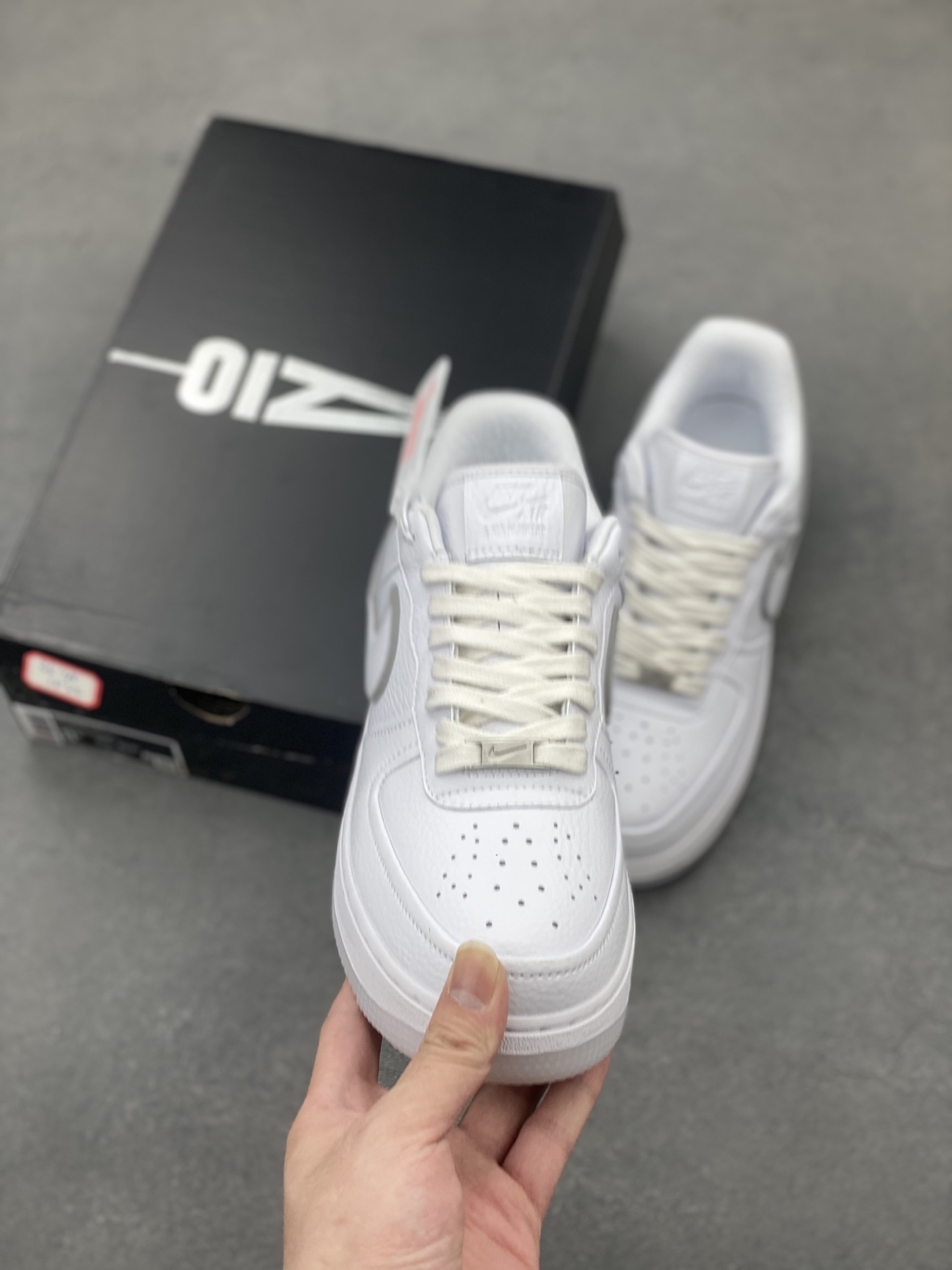 Nike Air Force 1 '07 Low White/Silver 'A Ma Maniere' HF4084-100 Sneakers 3 i1747673717489 7517 0 1