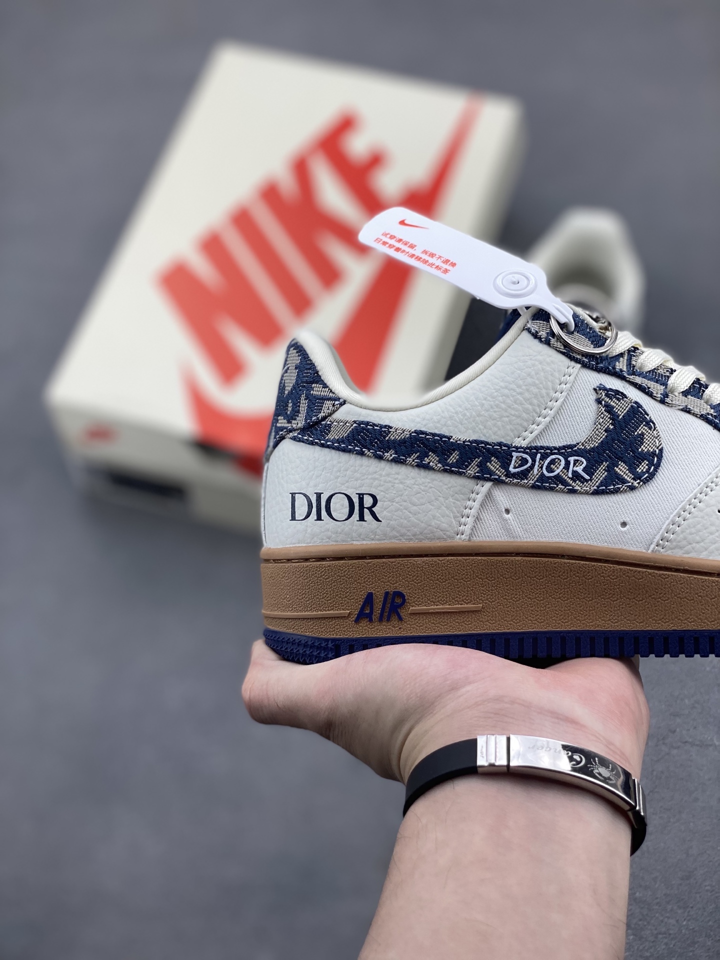 Nike Air Force 1 '07 Low Sneakers Dior Limited Edition - Custom Hardware 6 i1747673764259 4045 0 4