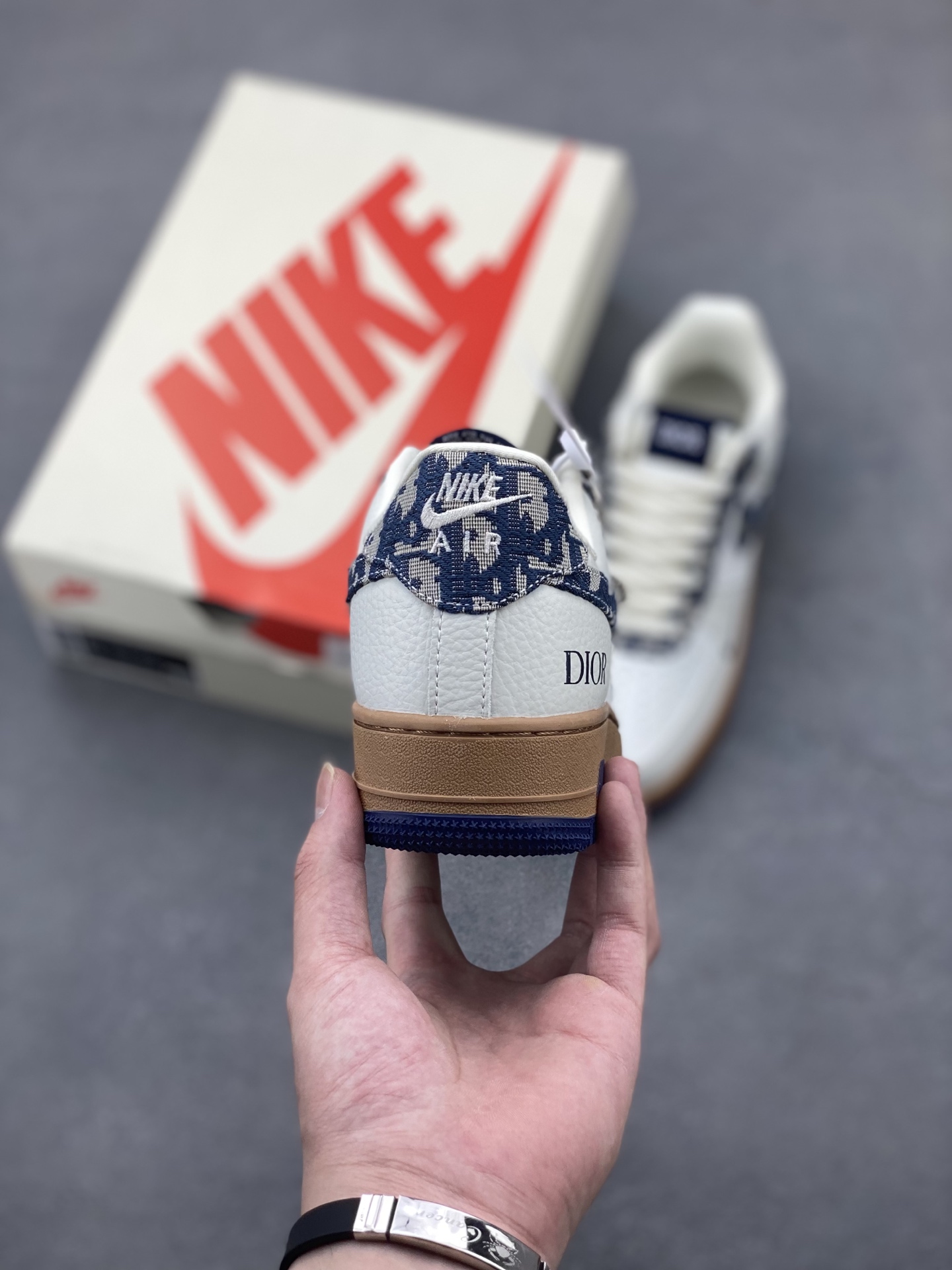 Nike Air Force 1 '07 Low Sneakers Dior Limited Edition - Custom Hardware 5 i1747673764848 8460 0 3