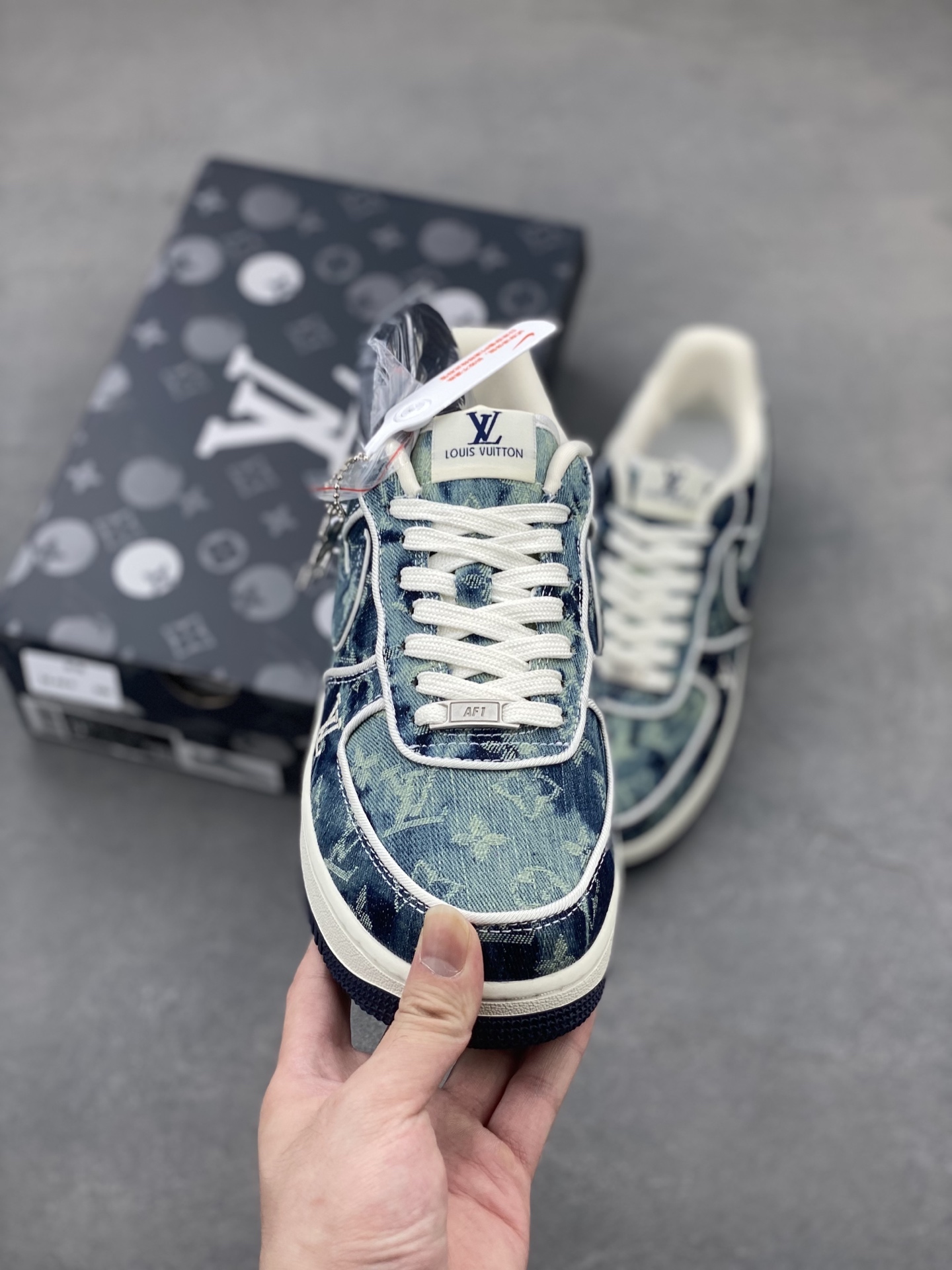 Nike Air Force 1 '07 Low Louis Vuitton Custom Sneakers - Limited Edition 3 i1747673820361 8252 0 1